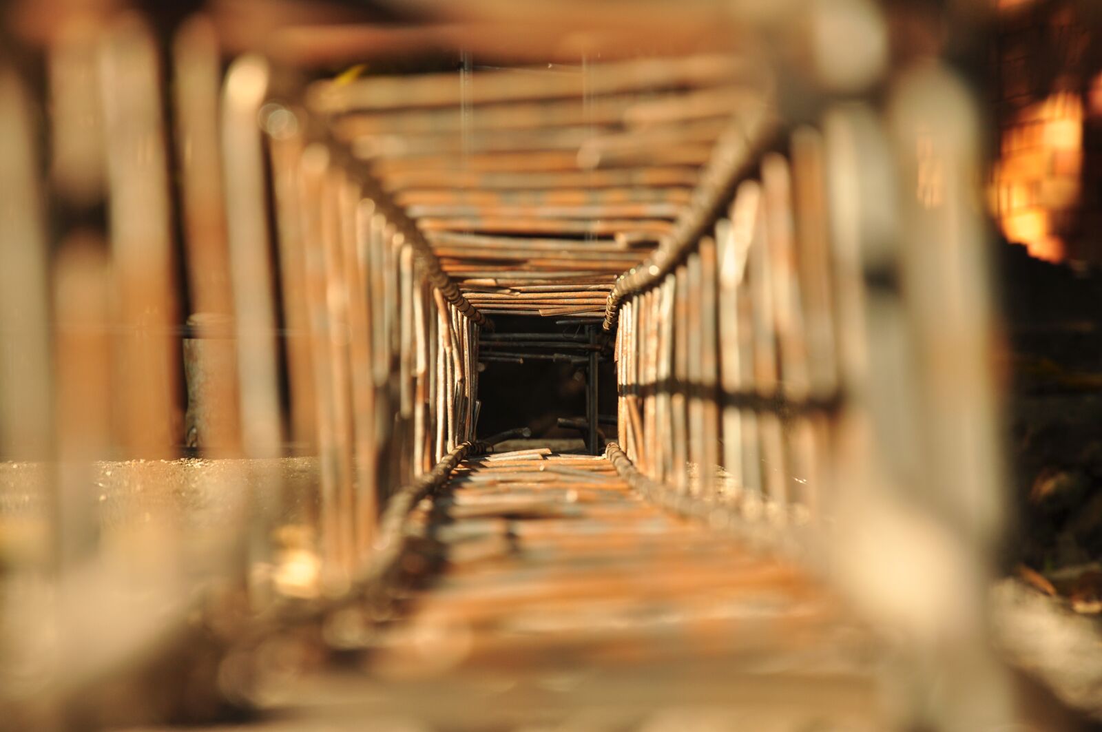 Nikon D90 sample photo. Steel, reinforce, iron photography