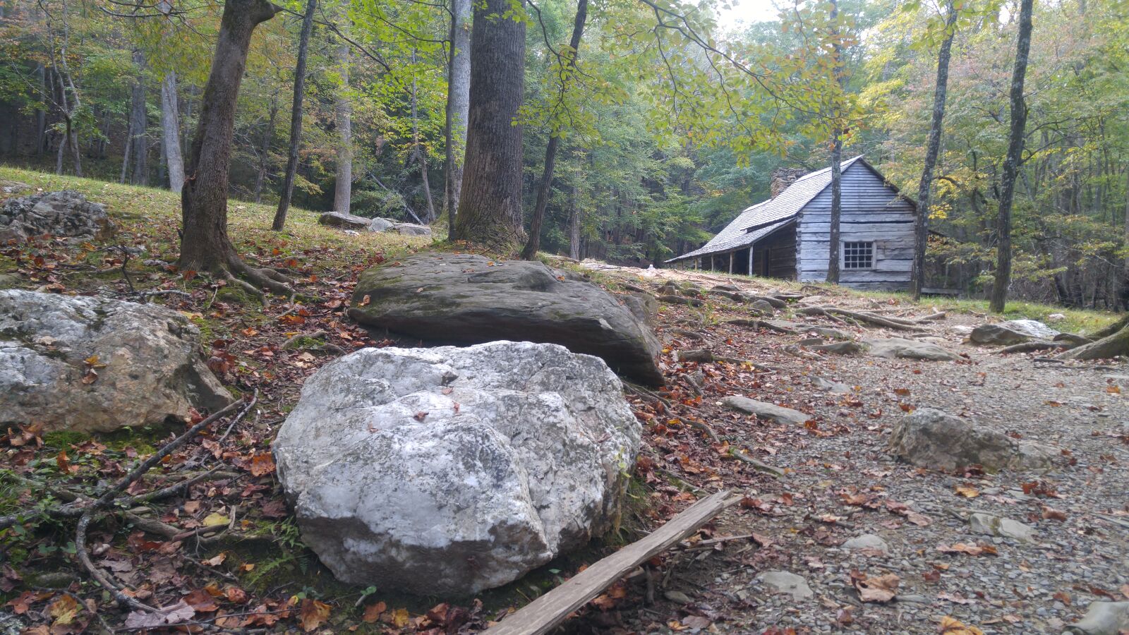 LG G4 sample photo. Historic, building, old, cabin photography
