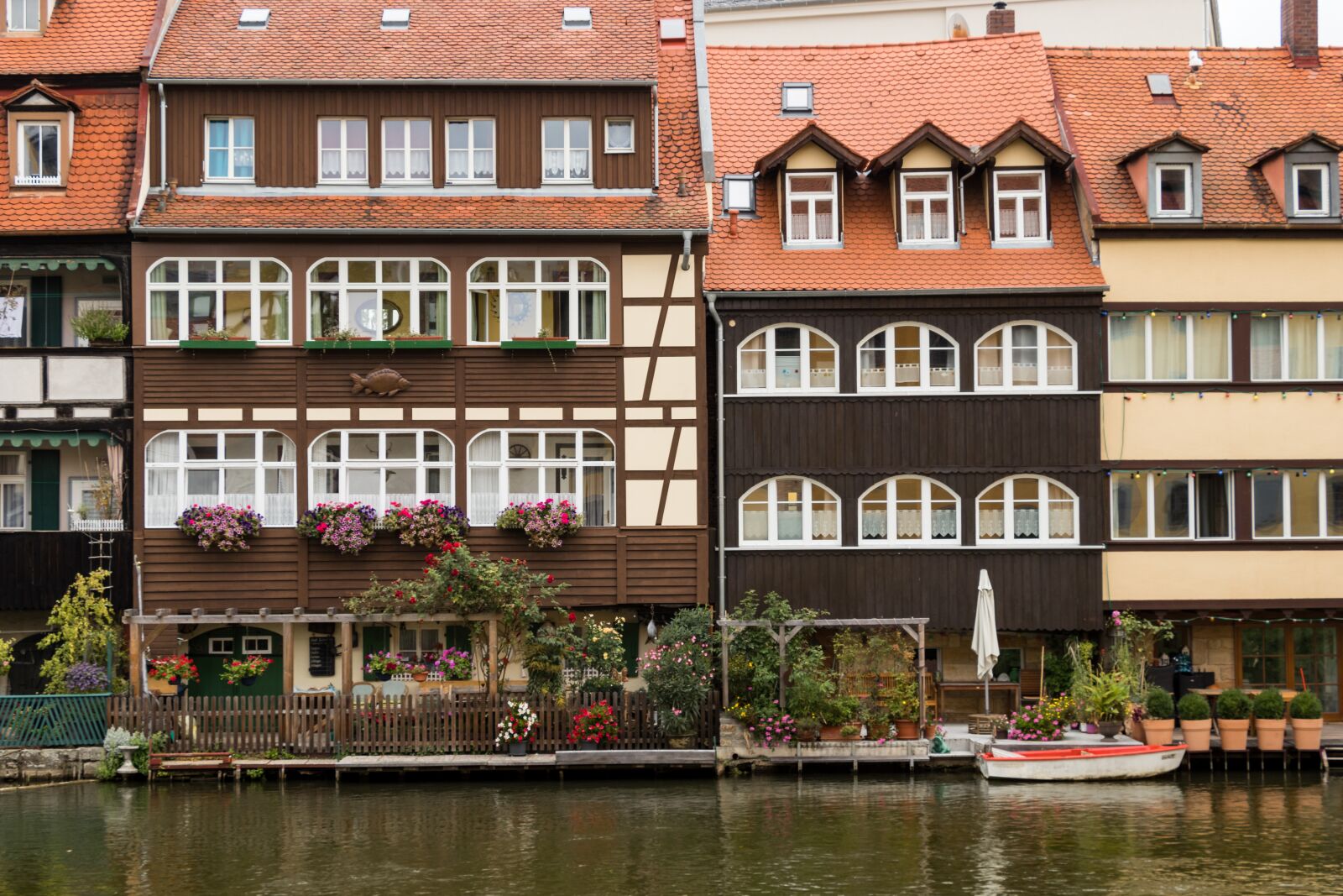 Canon EOS 80D sample photo. Bamberg, fishermen houses, main photography