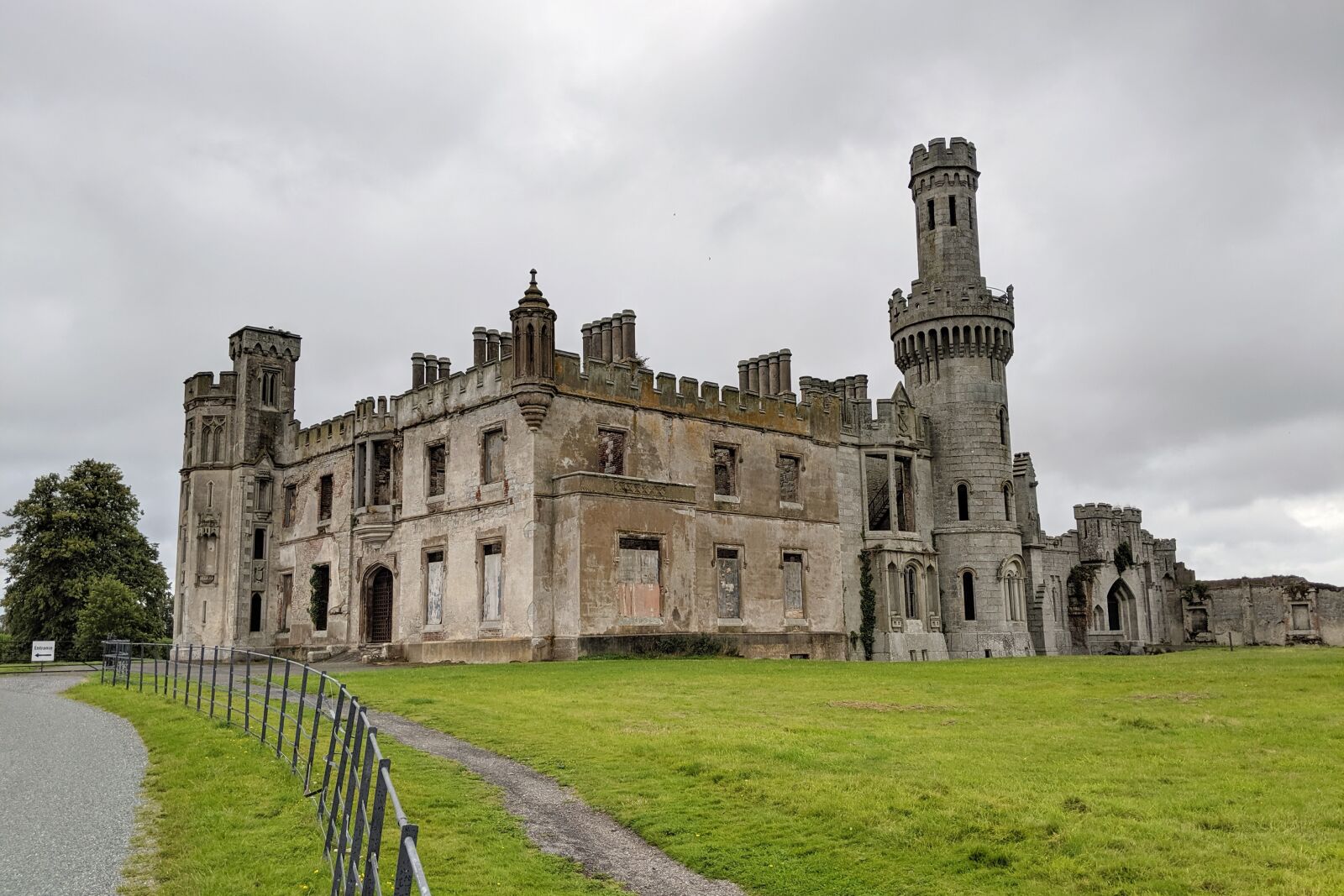 Google Pixel 3 sample photo. Ducketts grove, carlow, ireland photography