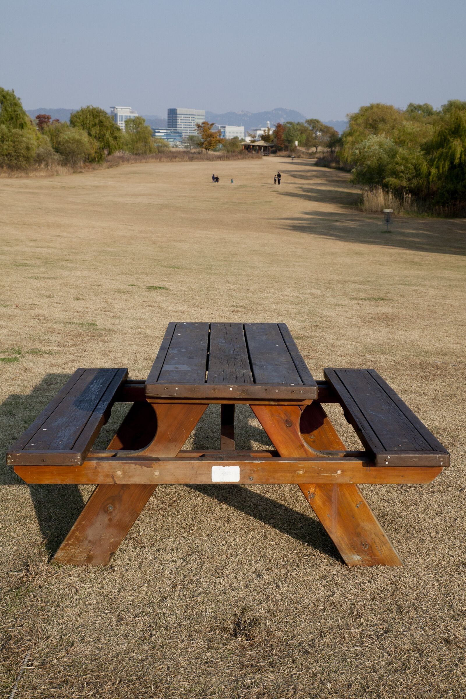 Canon EOS 5D sample photo. Camping site, break, grass photography