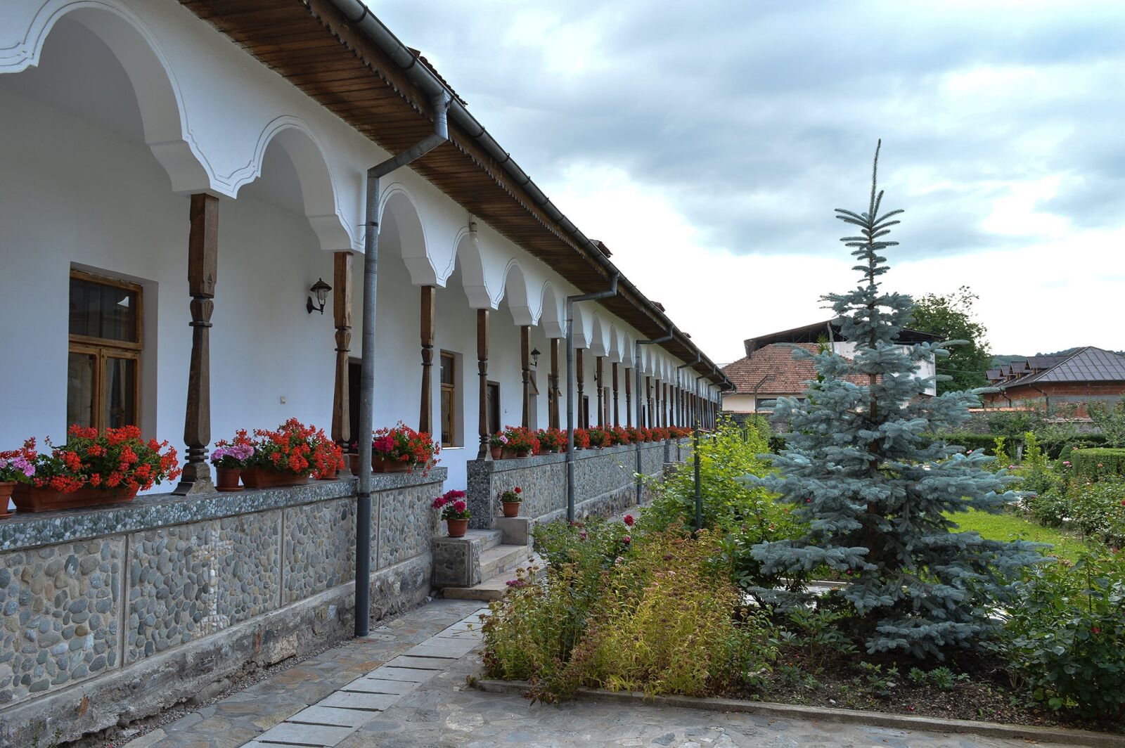 Nikon D3200 sample photo. Monastery, negru voda, campulung photography