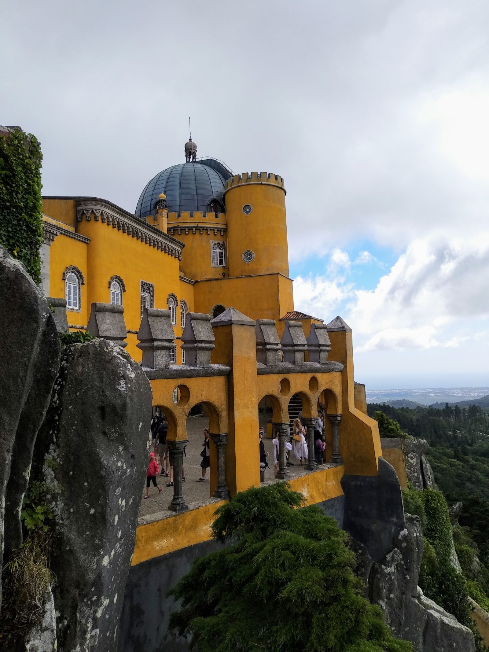 Xiaomi Mi A1 sample photo. Sintra, palace da pena photography