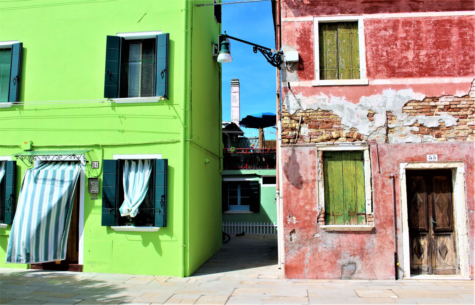Canon EOS 700D (EOS Rebel T5i / EOS Kiss X7i) sample photo. Venice, burano, stone-built house photography