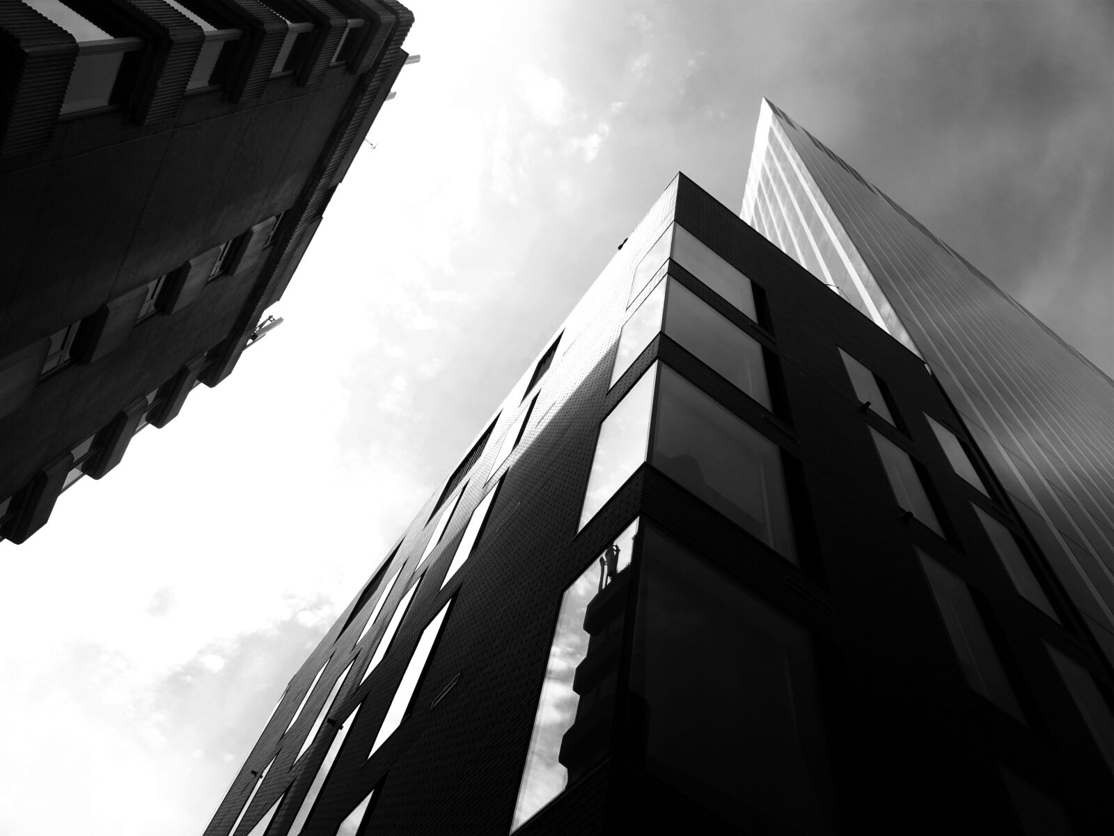 Sony DSC-HX60 sample photo. Architecture, black, and, white photography