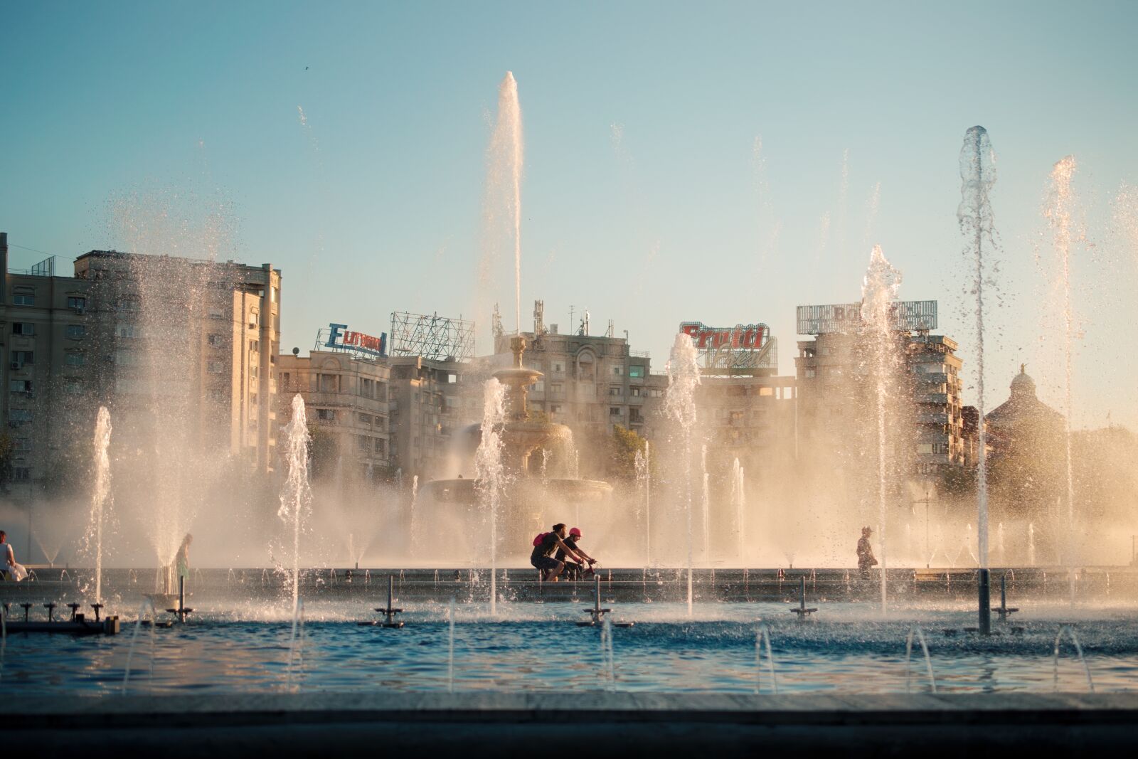 Nikon D5300 sample photo. Fountain, jets, splash photography