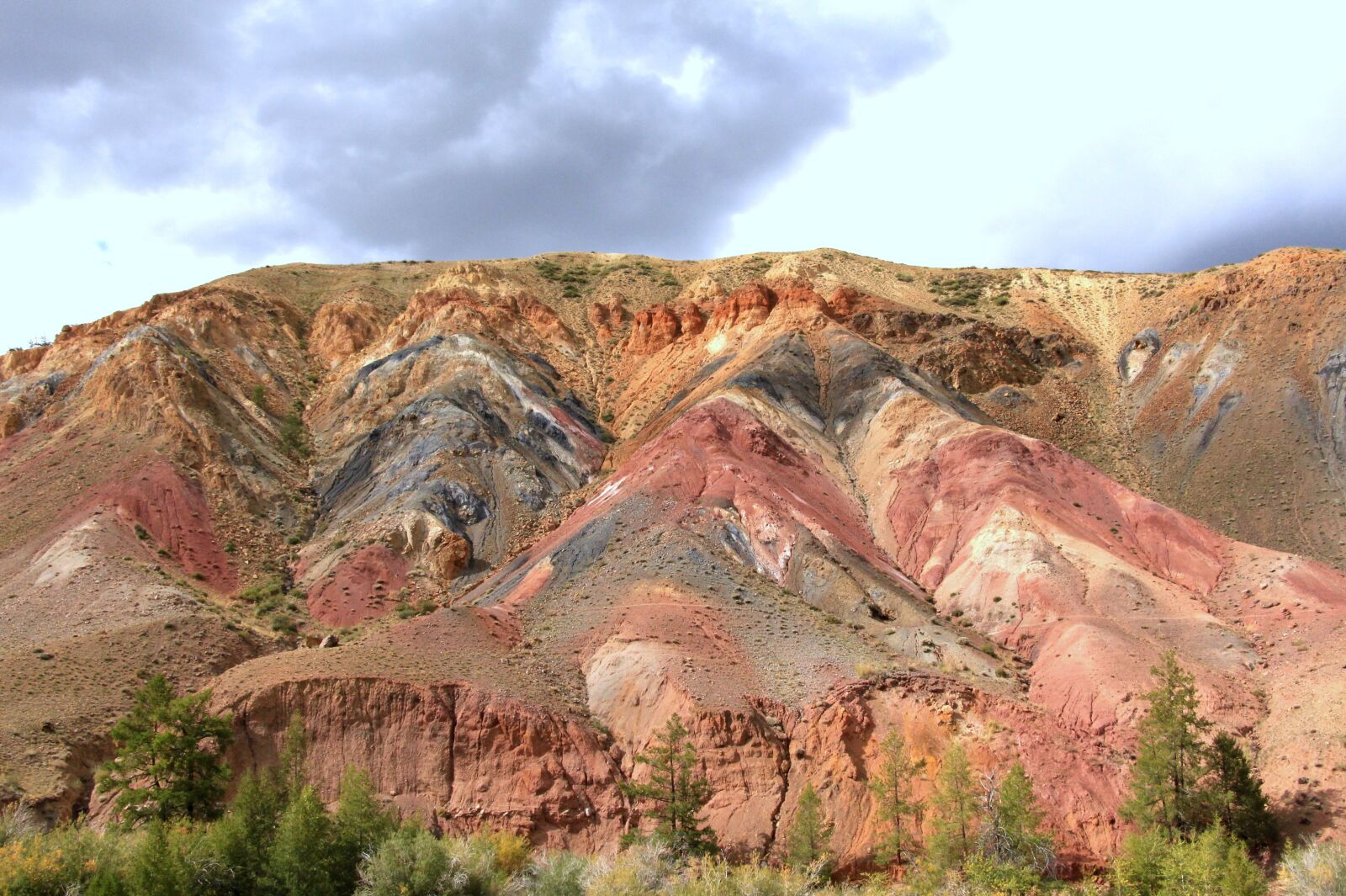 Canon EOS 650D (EOS Rebel T4i / EOS Kiss X6i) + Canon EF-S 18-135mm F3.5-5.6 IS STM sample photo. Mars, marsovia mountains, mountains photography