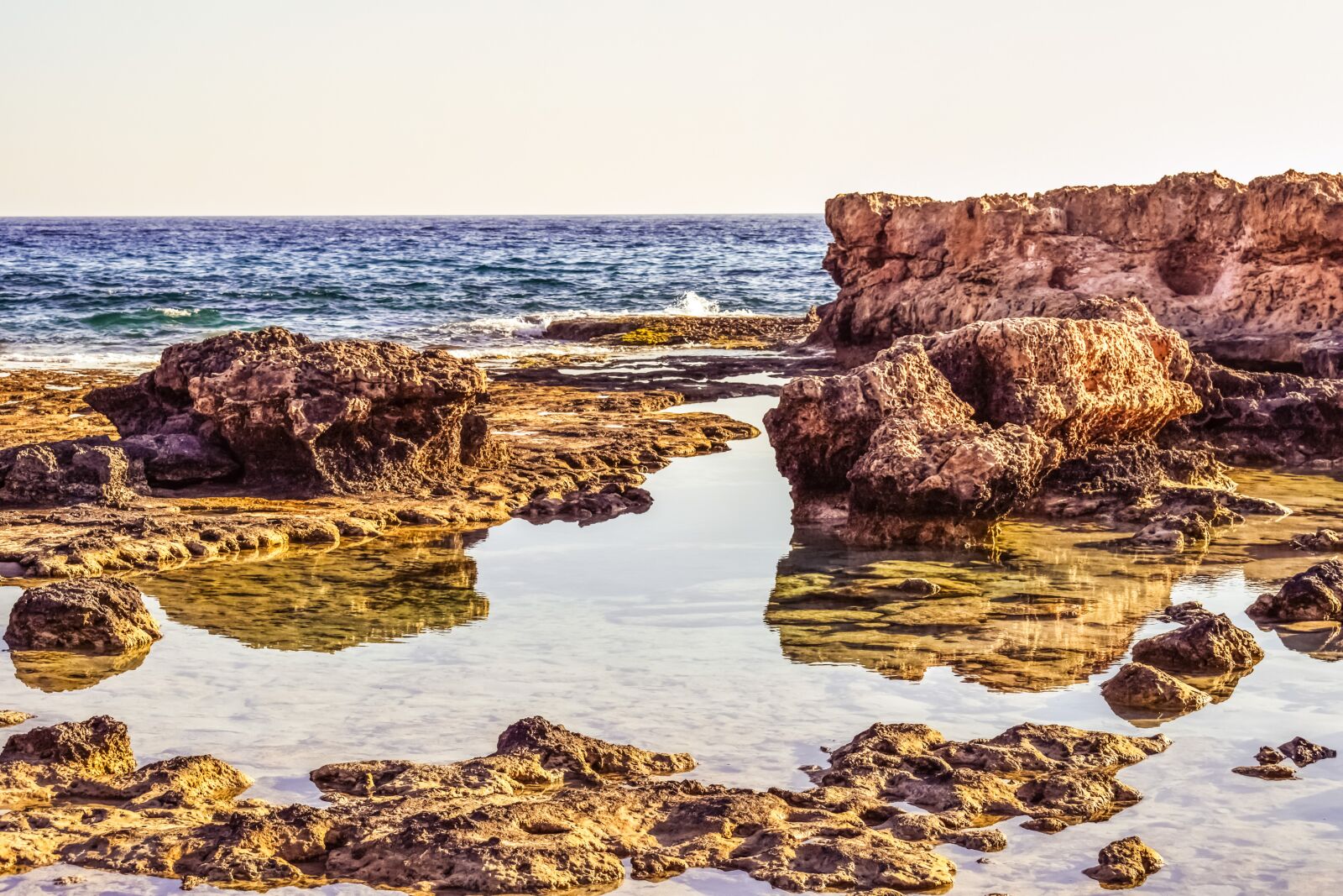 Nikon D3300 sample photo. Rocky coast, lagoon, sea photography