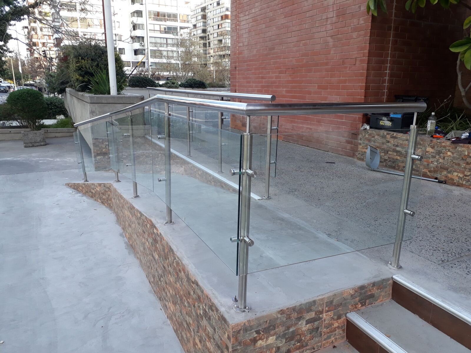 Samsung Galaxy J7 Prime sample photo. Railing, glass, stainless steel photography