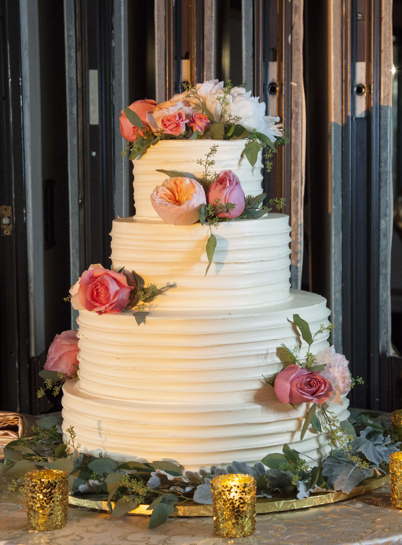 Canon EOS 5D Mark II sample photo. Cake, cascade, event, flowers photography