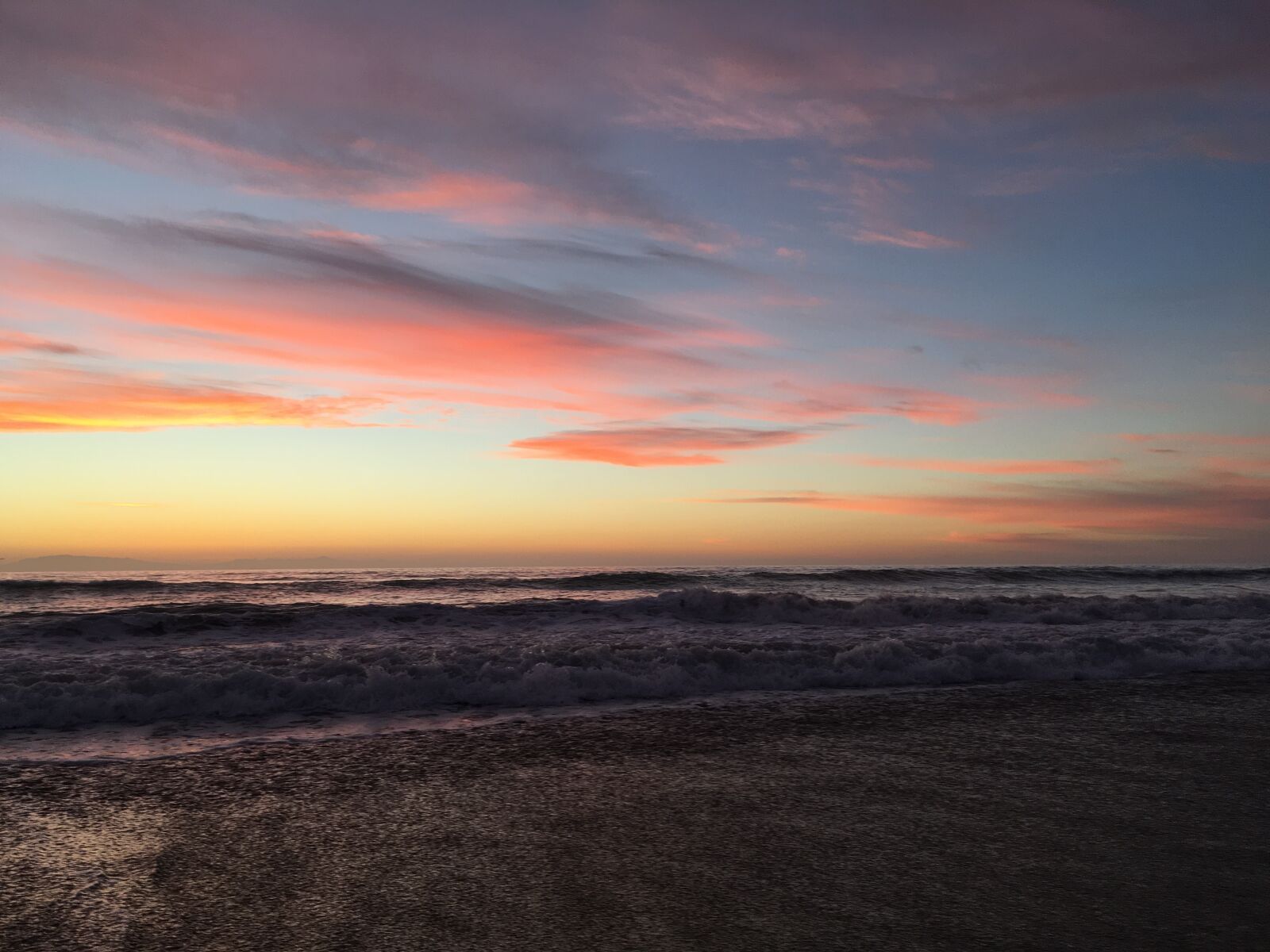 Apple iPhone SE sample photo. Sunset, beach, ocean photography