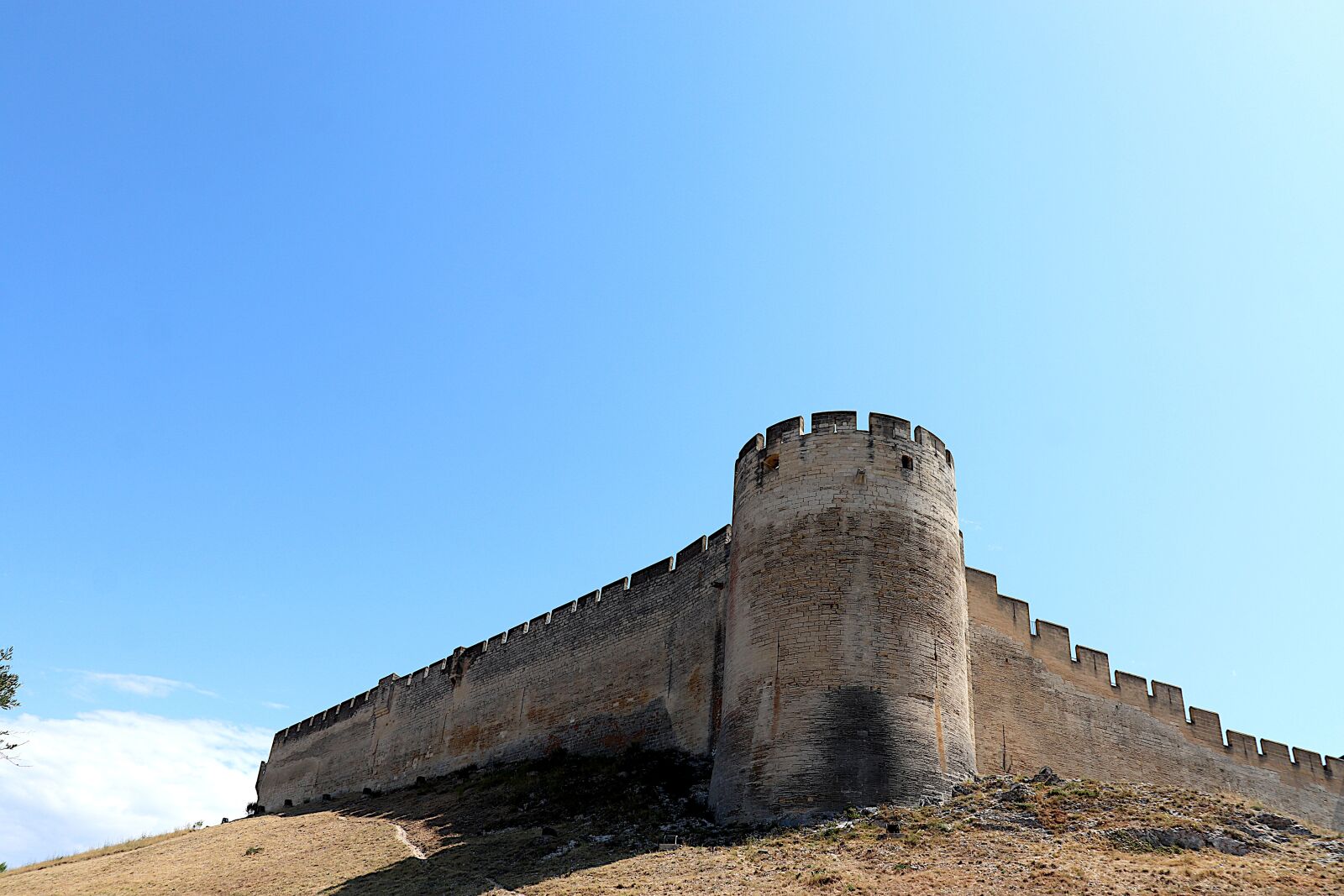 Canon EOS 800D (EOS Rebel T7i / EOS Kiss X9i) sample photo. Fortress, castle, middle ages photography