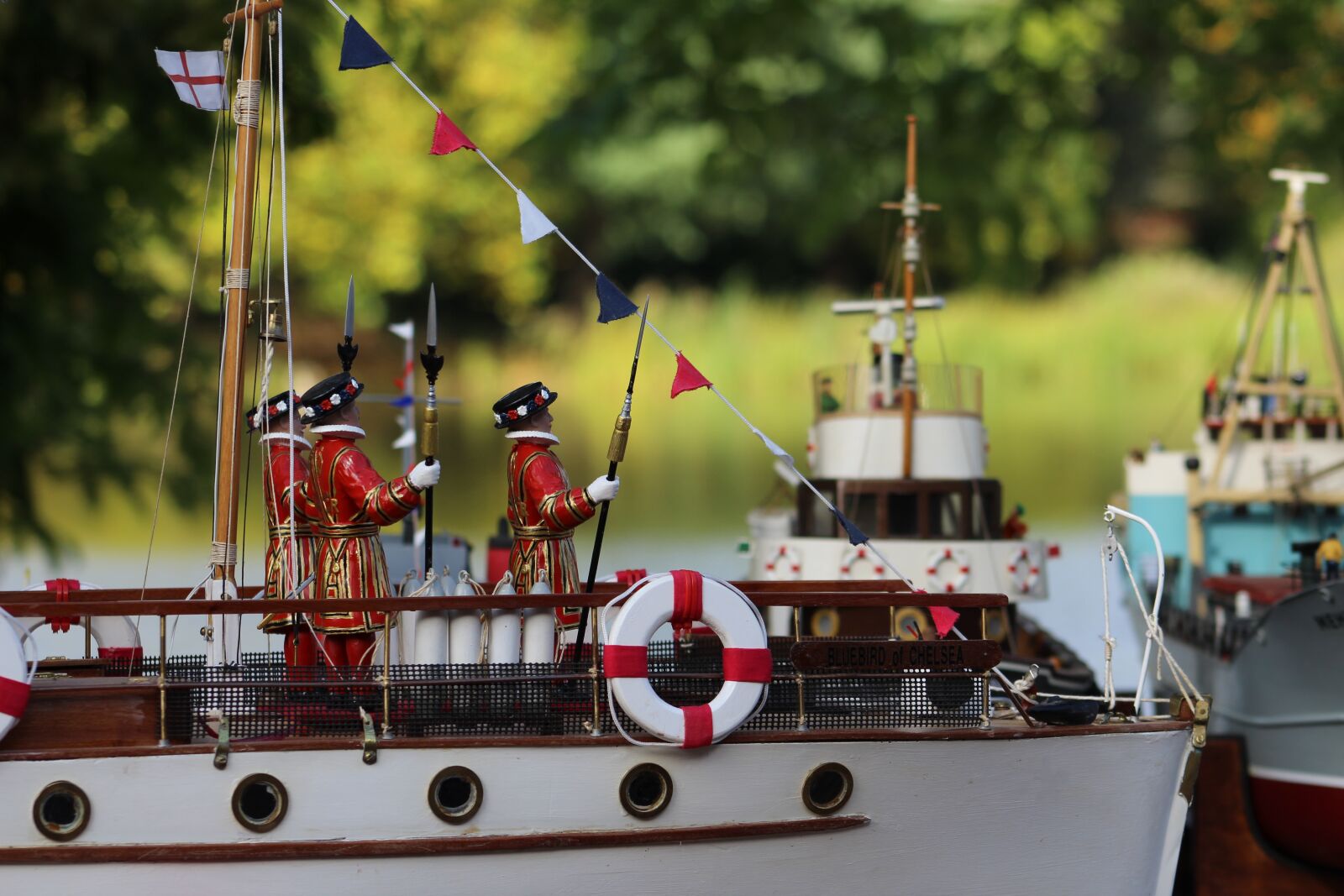 Canon EF 75-300mm f/4-5.6 sample photo. Boat, model, sailing photography