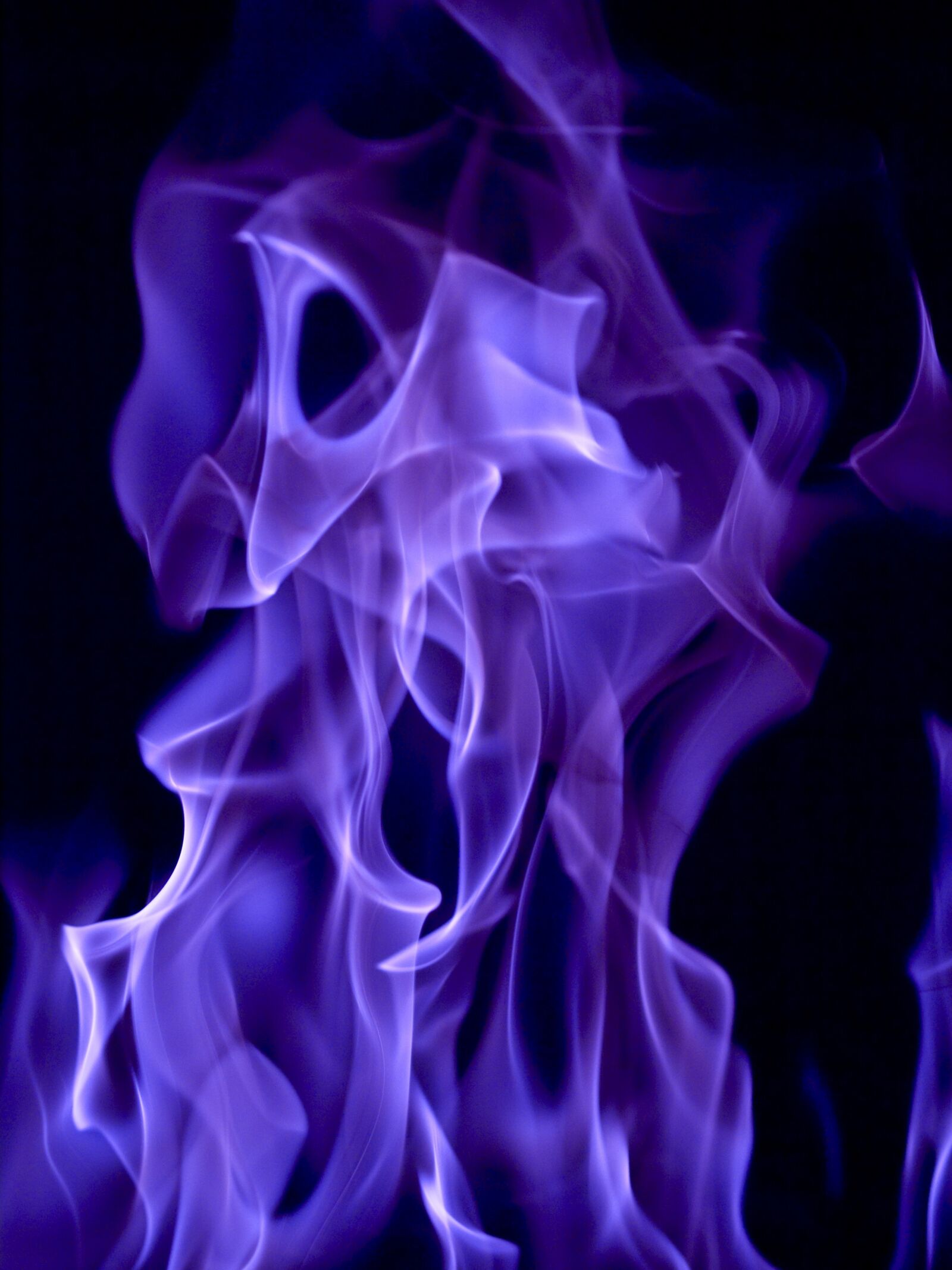 Olympus E-3 sample photo. Flames, flickering, fire photography