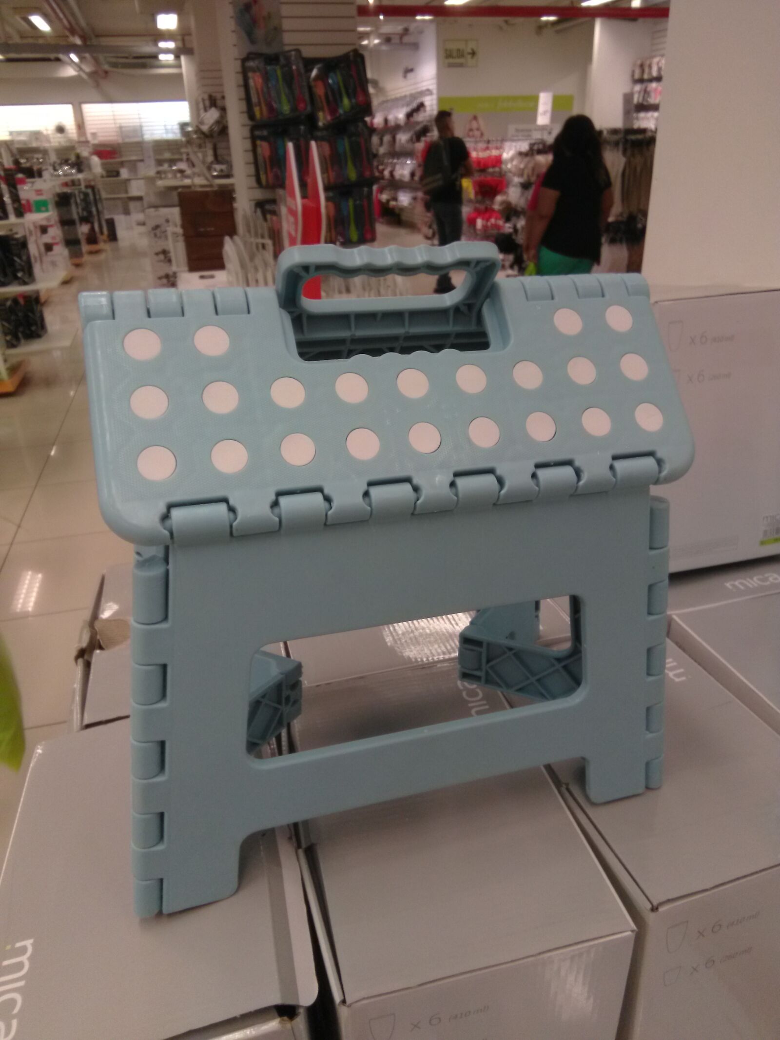 HMD Global Nokia 2 sample photo. Folding chair, chair transportable photography