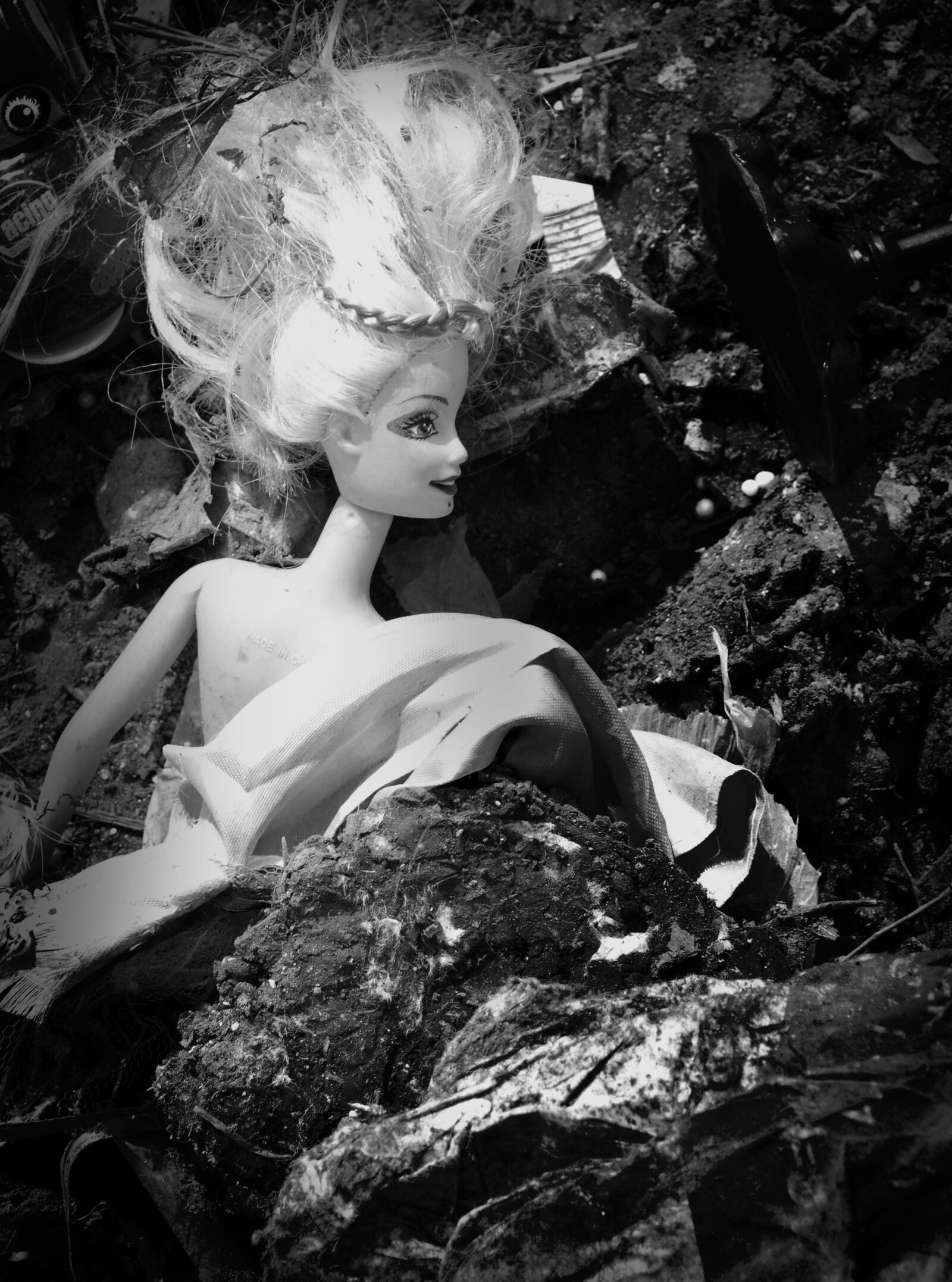 Nikon D3100 sample photo. Black, and, white, doll photography