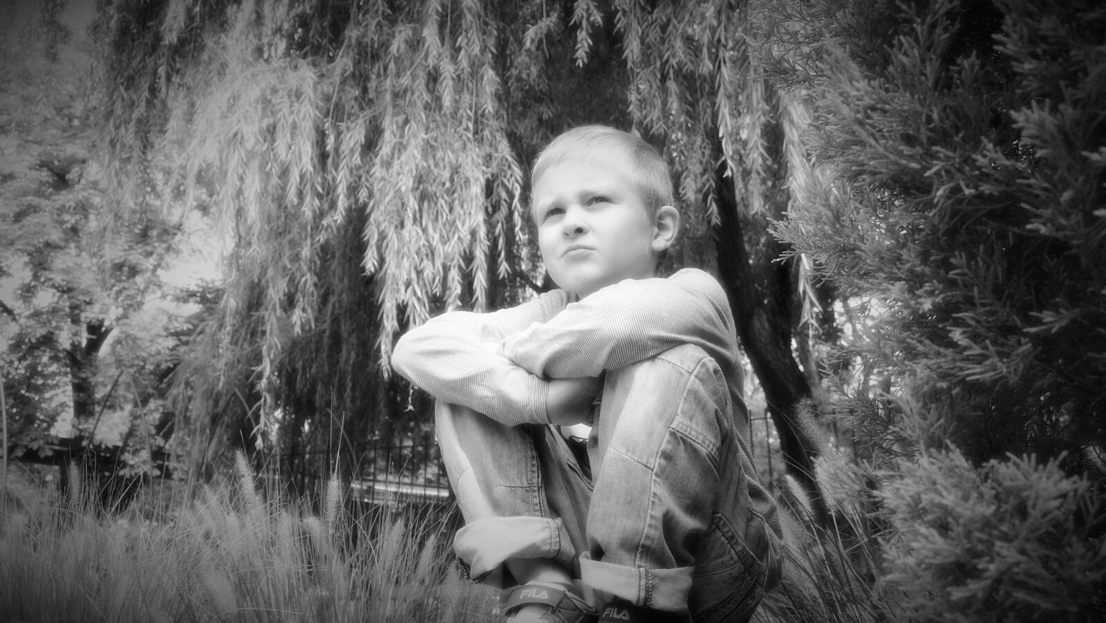 Panasonic Lumix DMC-FZ1000 sample photo. Children, shooting, dreamy photography