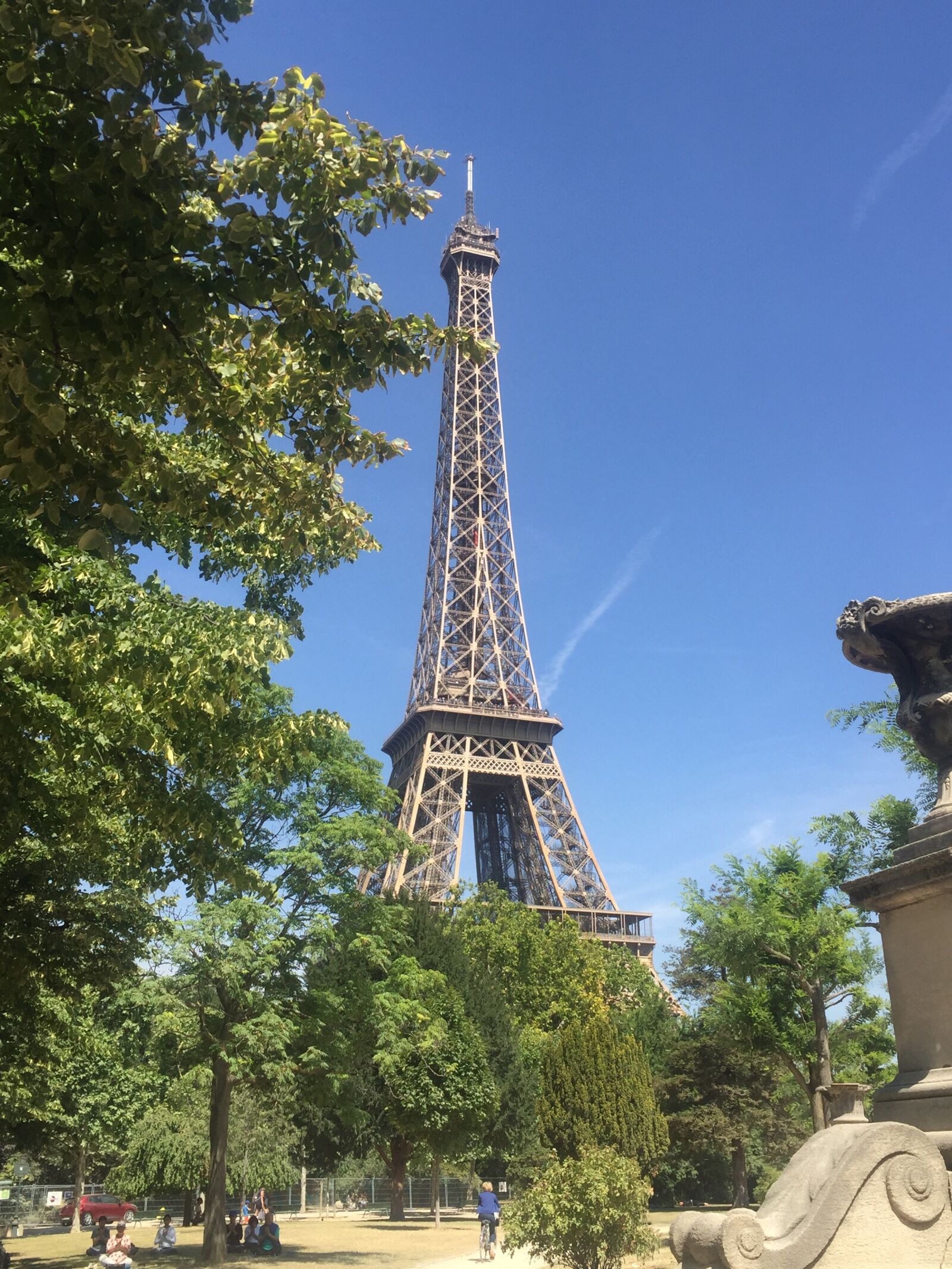 iPhone 6 back camera 4.15mm f/2.2 sample photo. Paris, france, eiffel tower photography