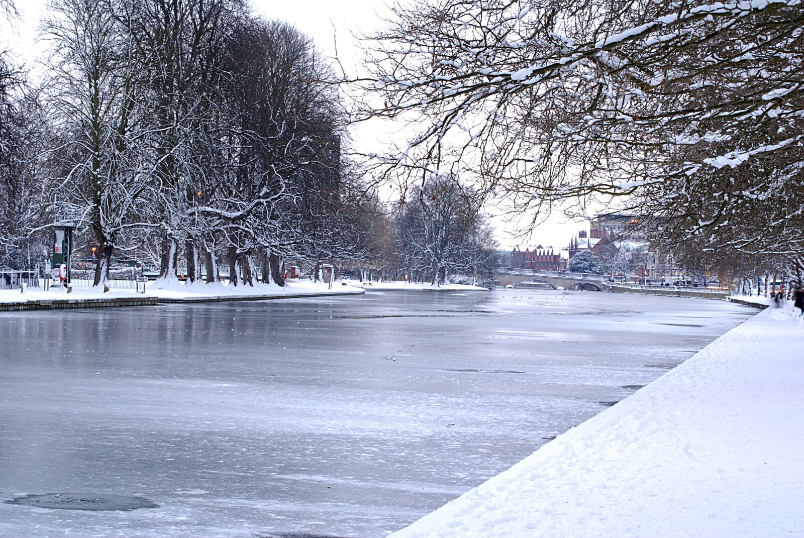 Nikon D200 sample photo. Winter, ice, river photography