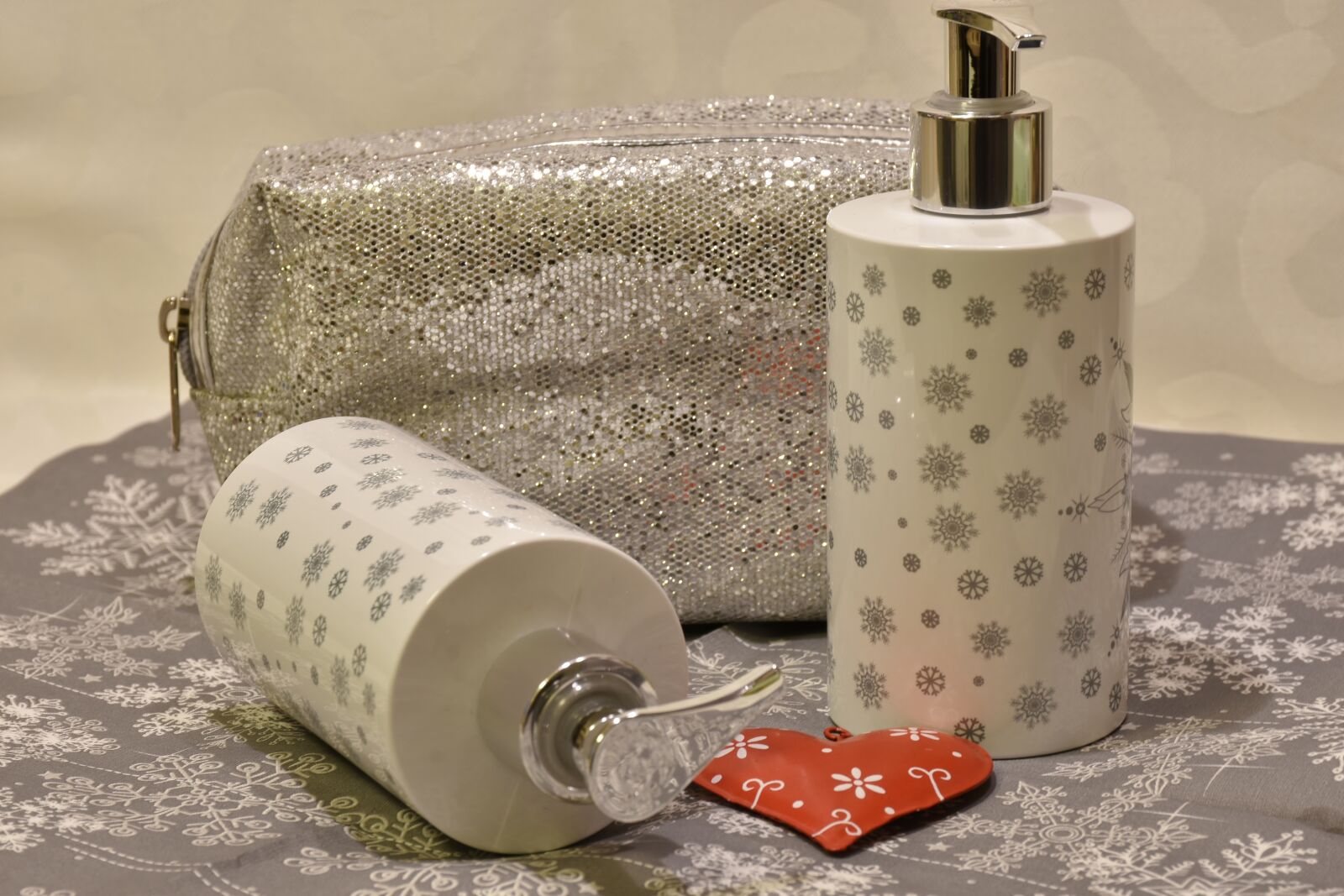 Nikon D7200 sample photo. Hygiene, bottle, container photography