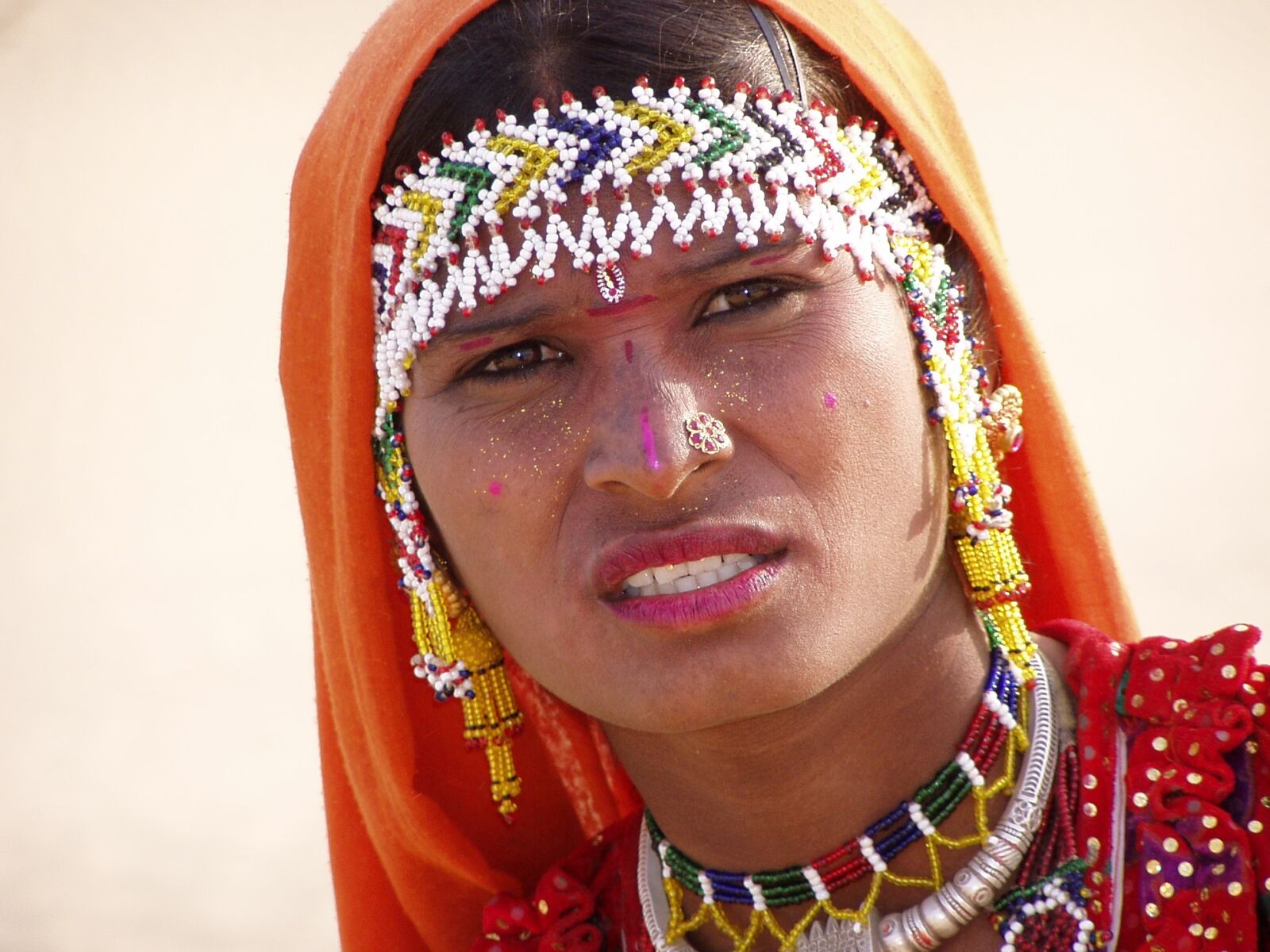 Olympus C720UZ sample photo. Indian woman, desert, woman photography