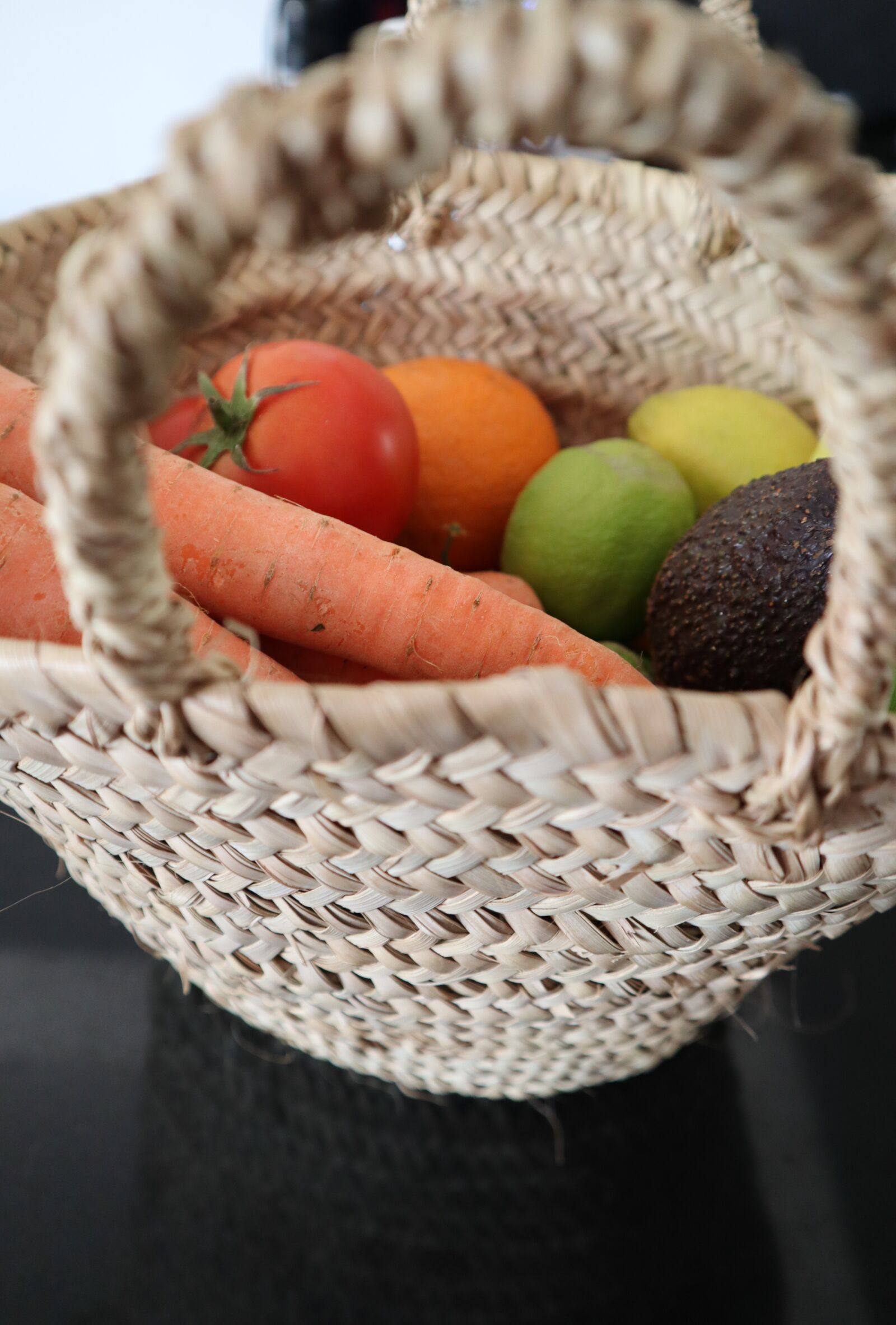 Canon EOS M50 (EOS Kiss M) sample photo. Vegetable, bio, eco photography