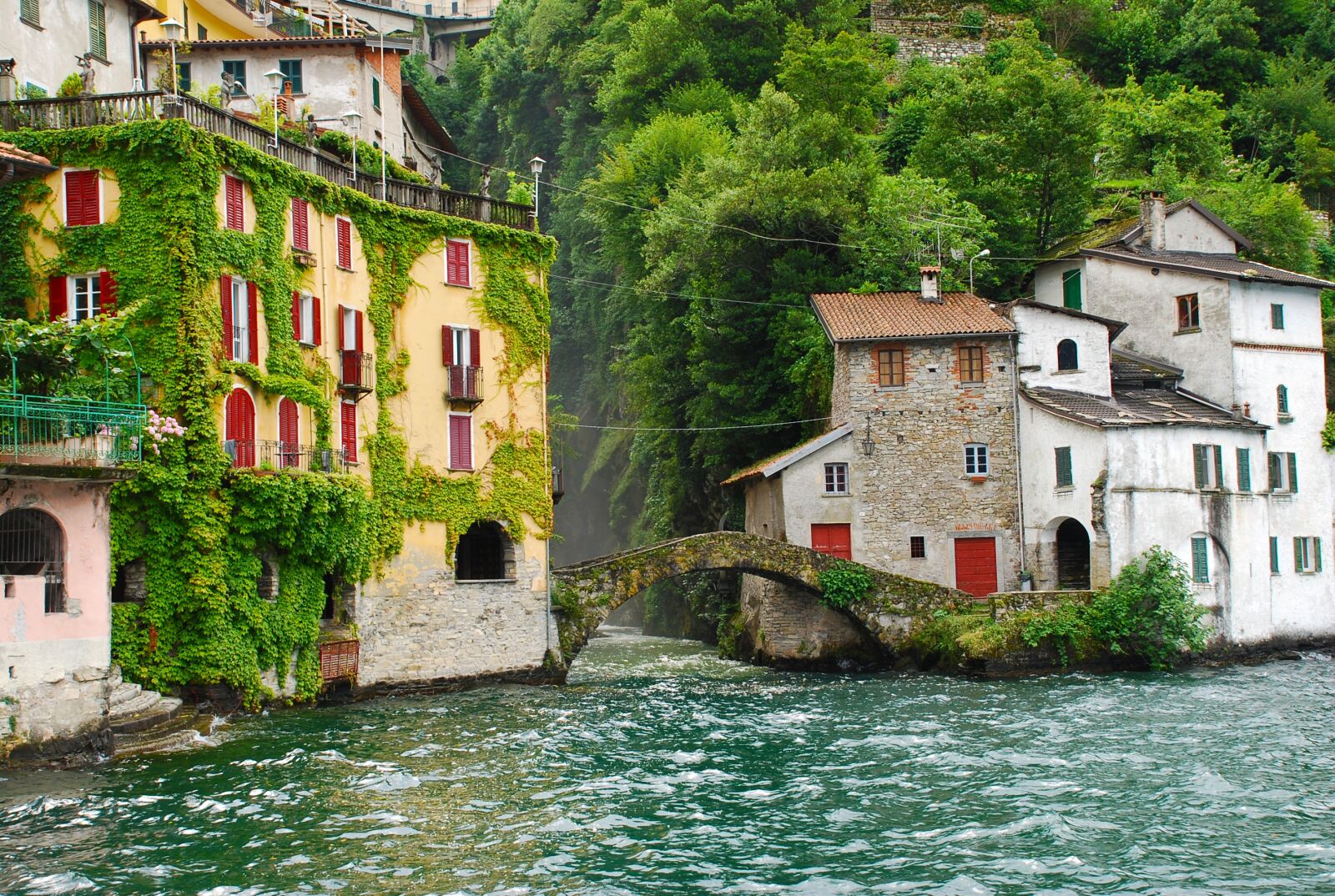 Nikon D80 sample photo. Lake como, lago di photography