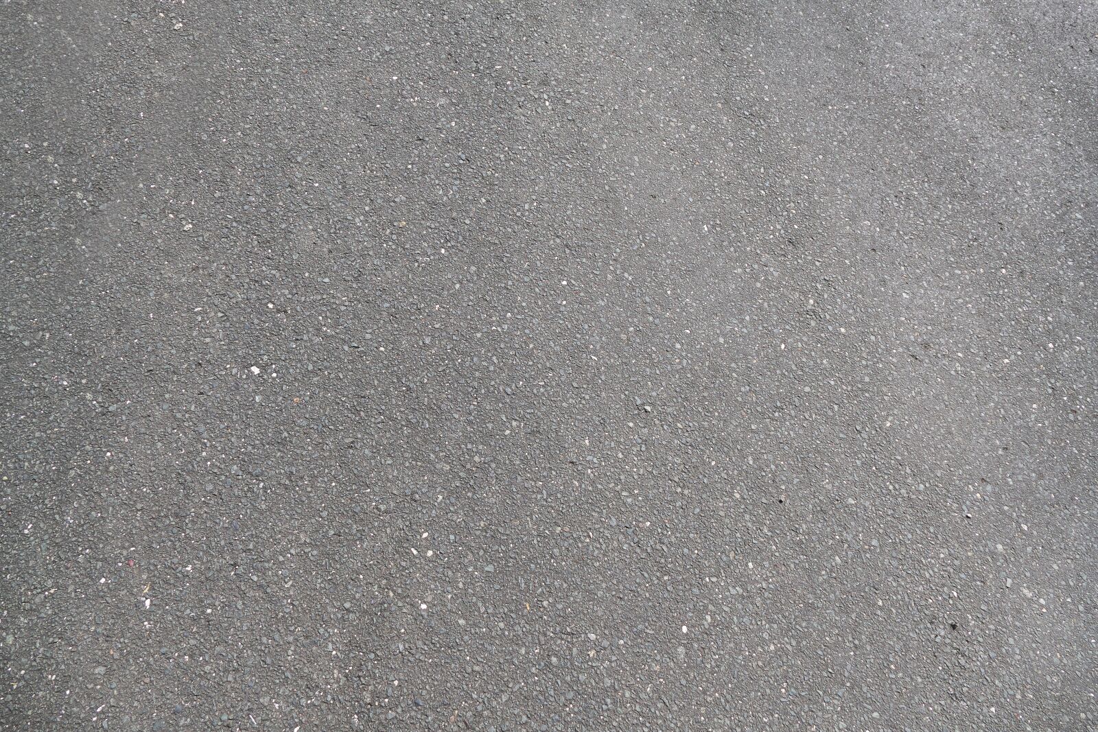 Panasonic Lumix DMC-FZ1000 sample photo. Asphalt, road, ground photography