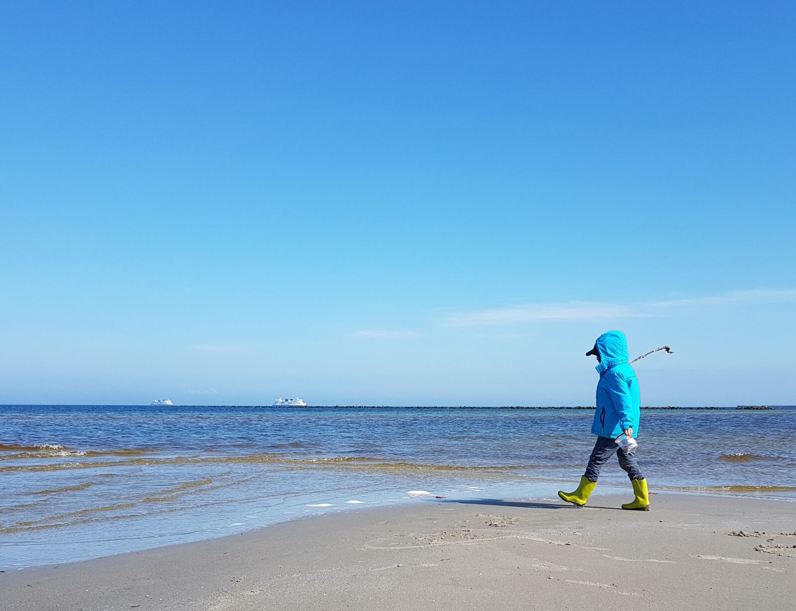Samsung Galaxy S7 Edge sample photo. Sand, waters, beach photography