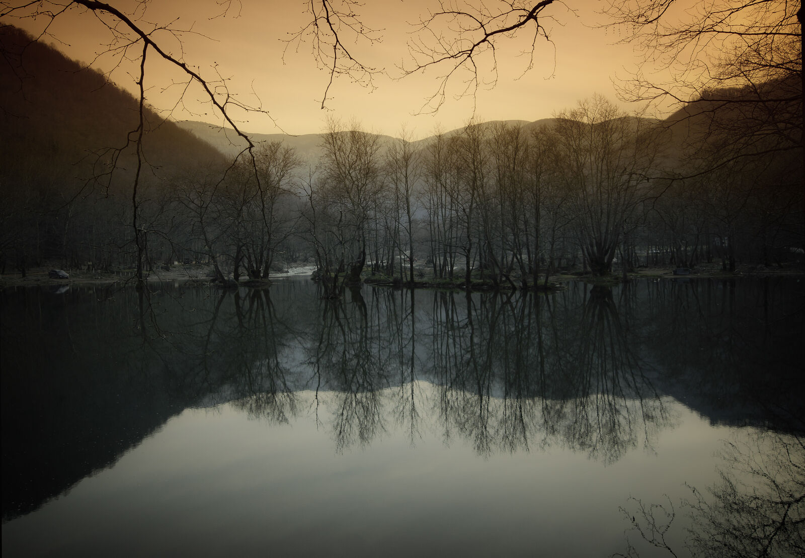 Sony SLT-A77 sample photo. Lake, tree, sunset photography