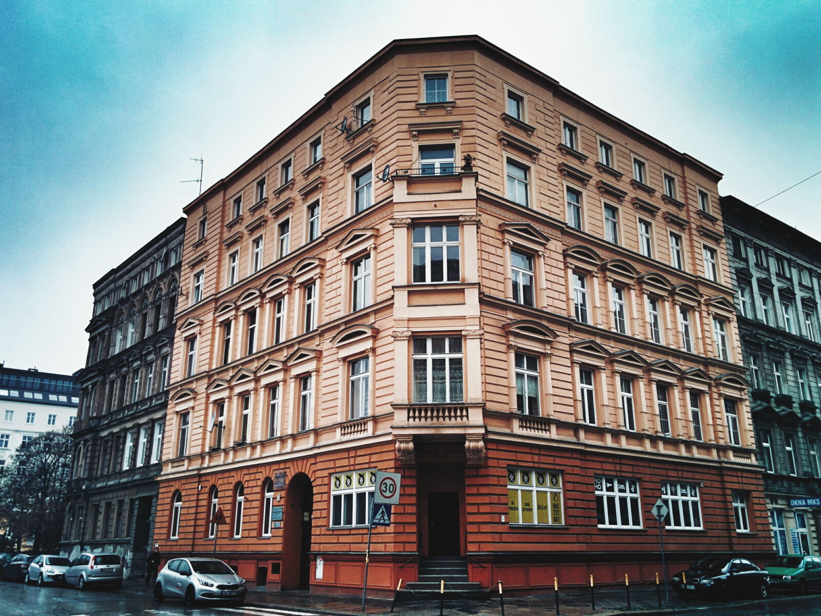 LG Nexus 5 sample photo. Contrast, mobile, street, urban photography