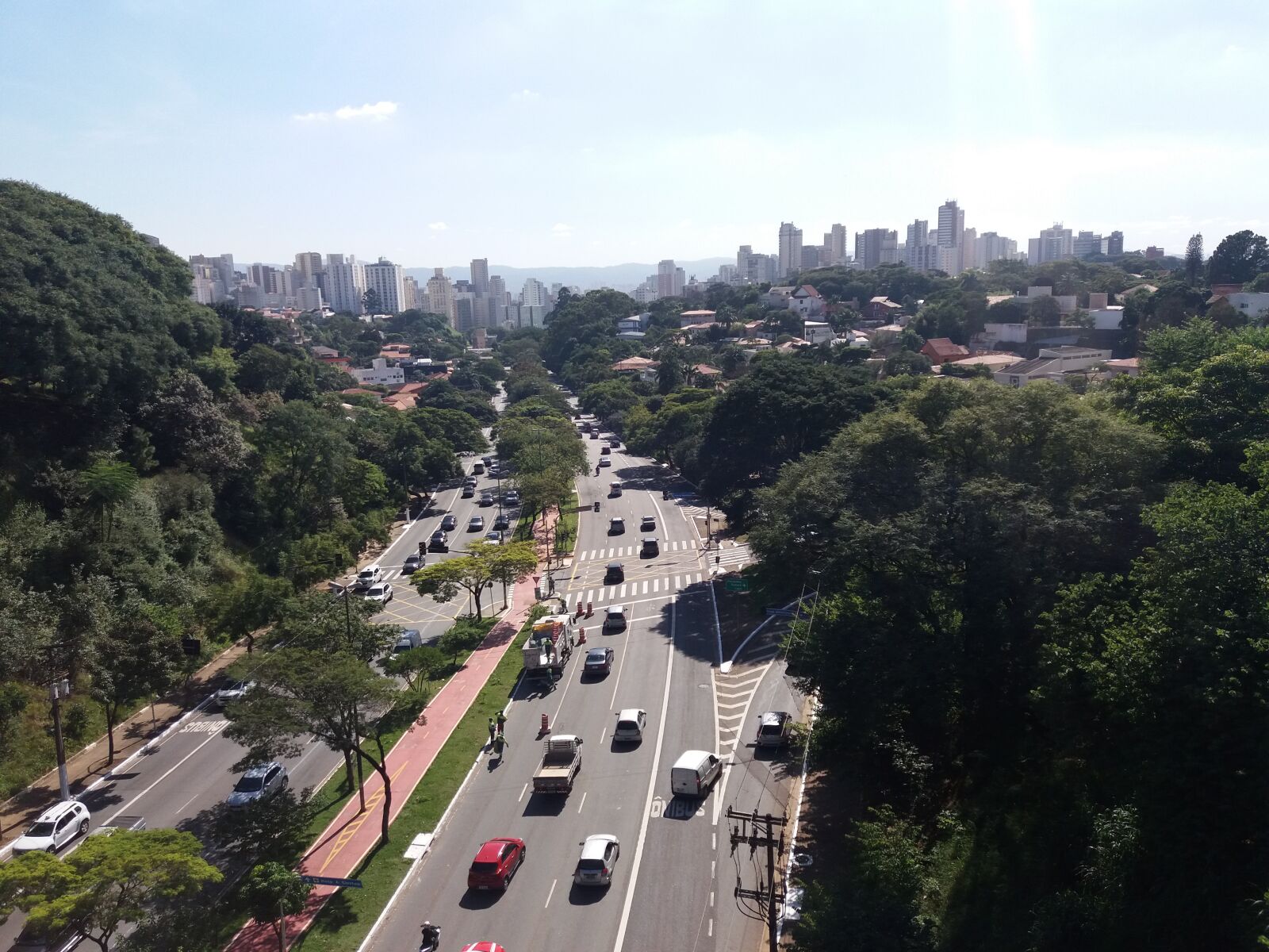 Samsung Galaxy J5 sample photo. City, cars, traffic photography
