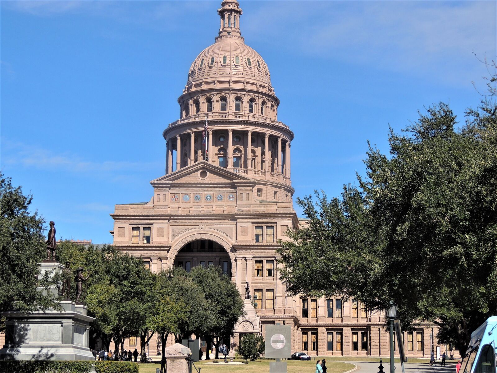 Nikon Coolpix P510 sample photo. Austin, capitol, government photography