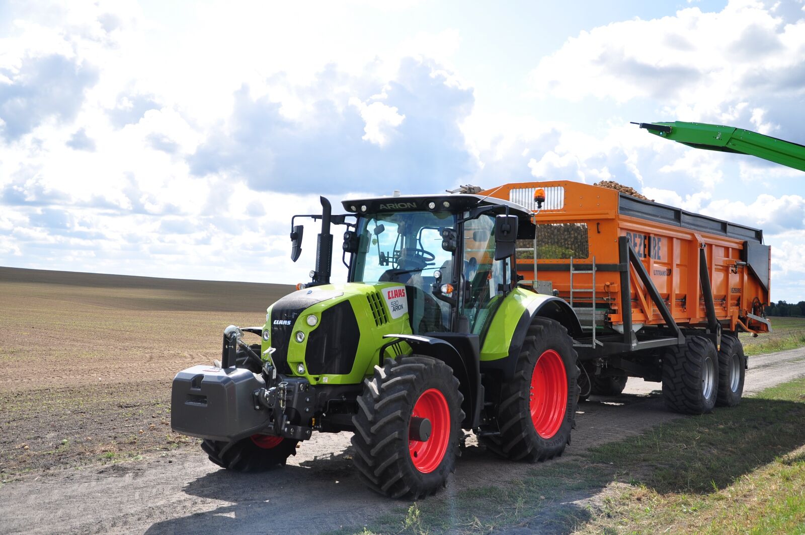 Nikon D90 sample photo. Tractor, agriculture, the cultivation photography