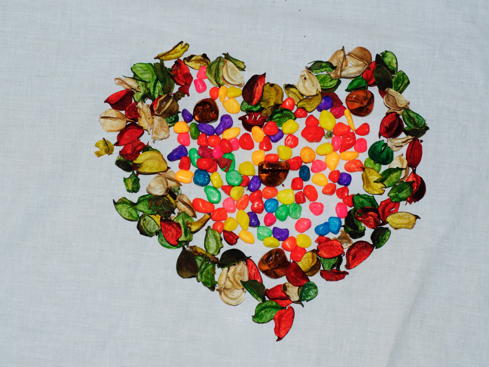 Nikon D7000 sample photo. Colorful, happy, heart, leaves photography