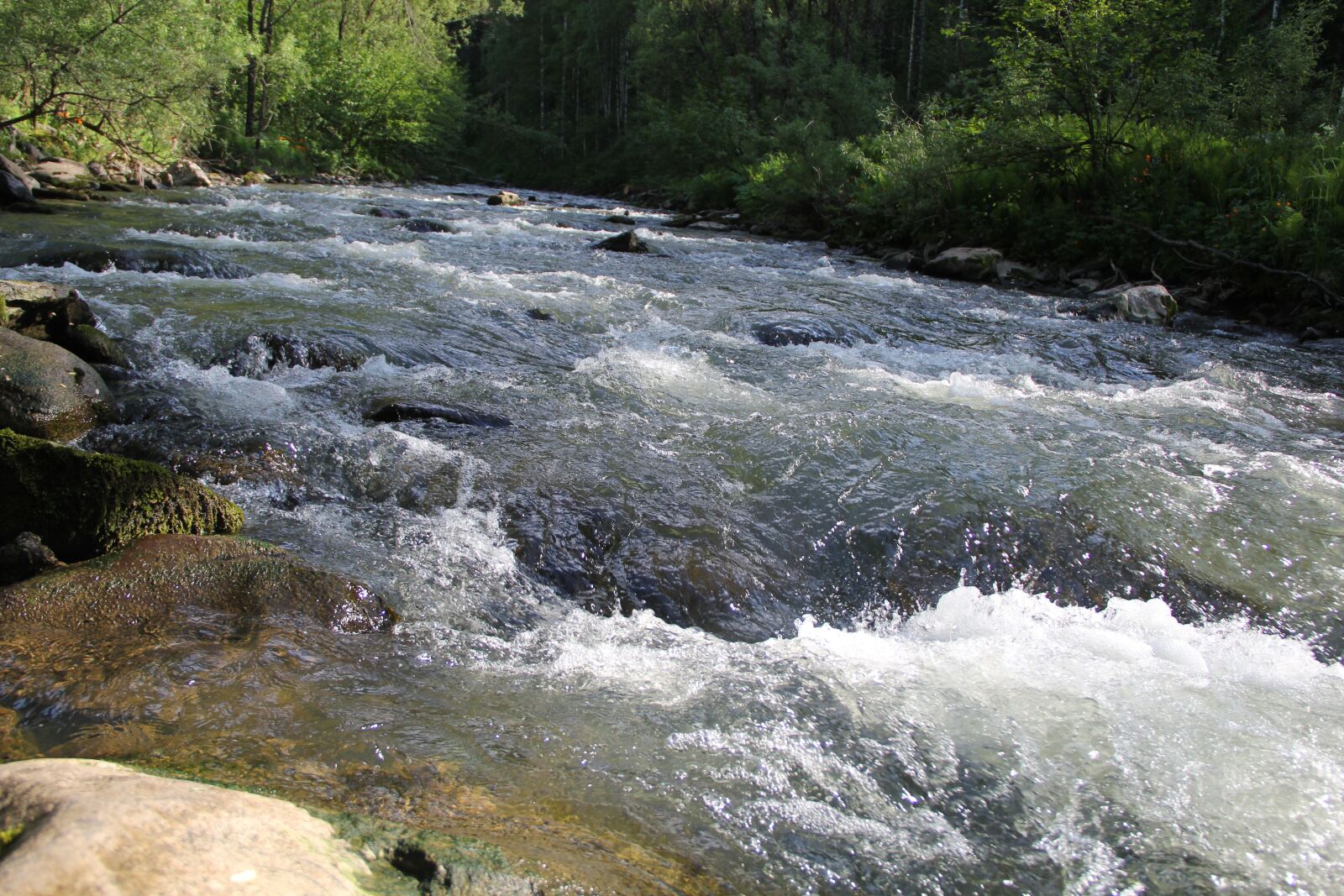Canon EF-S 18-135mm F3.5-5.6 IS sample photo. Water, river, mountain river photography