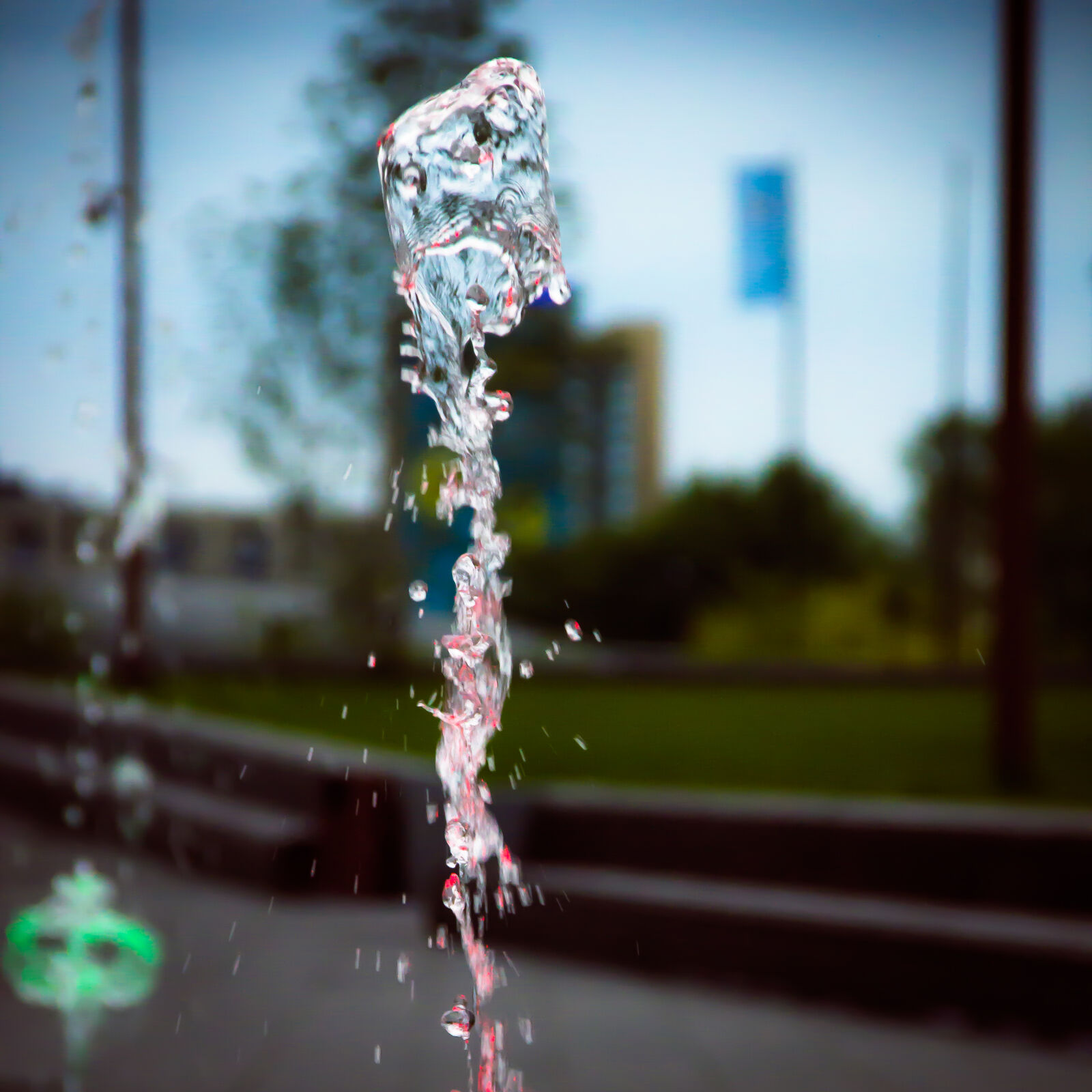 Canon EOS 600D (Rebel EOS T3i / EOS Kiss X5) sample photo. Fountain, water photography