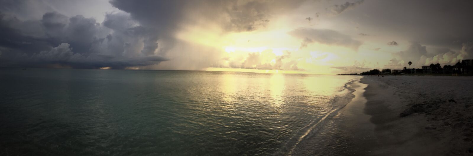 iPhone 6 back camera 4.15mm f/2.2 sample photo. Panorama, beach, clear photography
