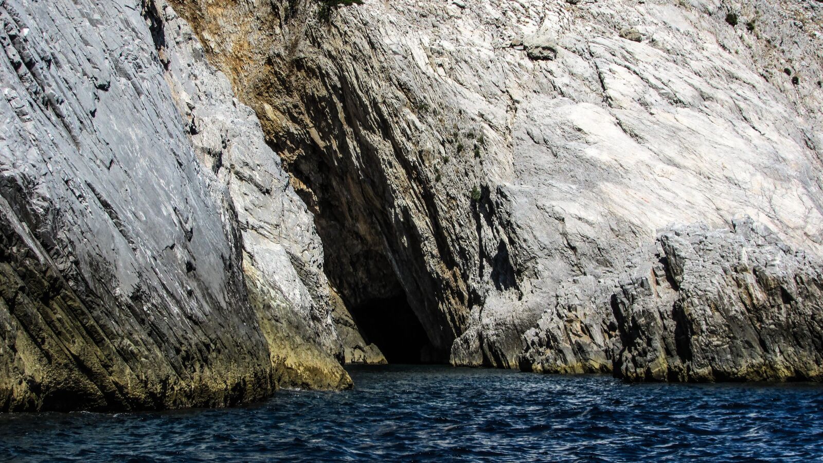 Canon PowerShot SX400 IS sample photo. Sea cave, sea, island photography