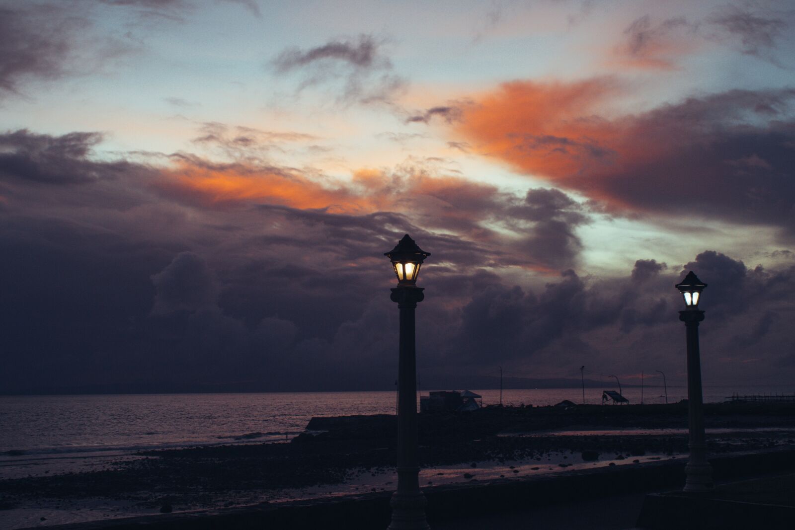 Canon EOS 2000D (EOS Rebel T7 / EOS Kiss X90 / EOS 1500D) sample photo. Sunrise, morning, relax photography