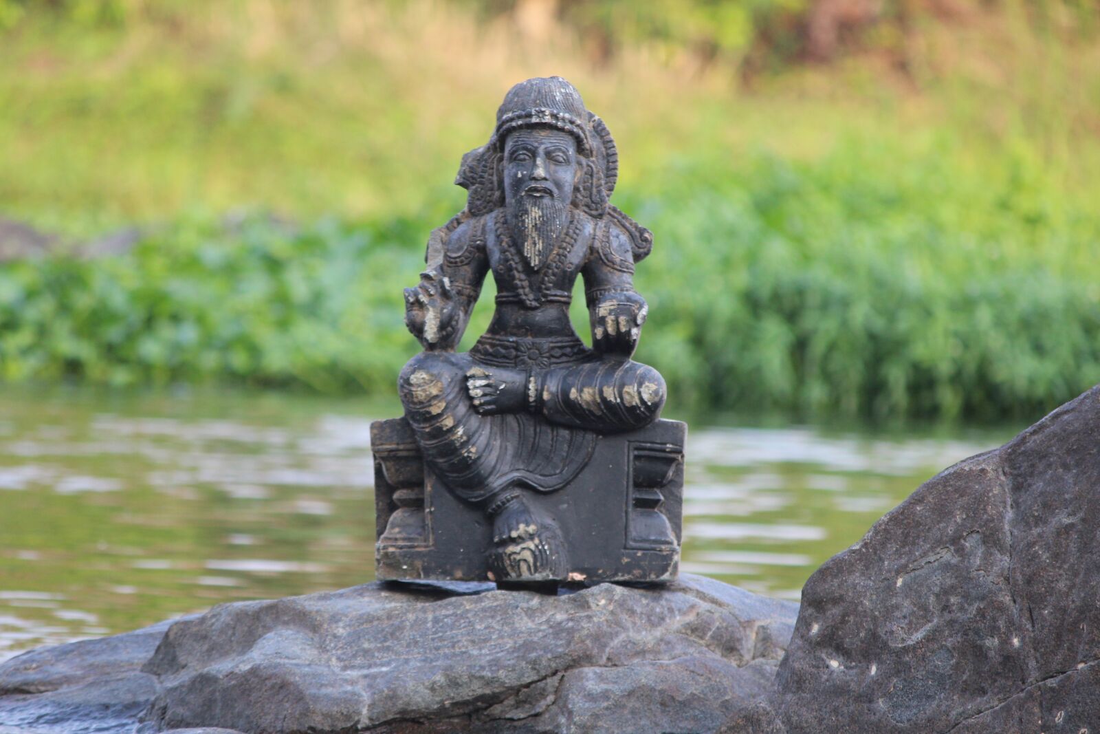 Canon EOS 700D (EOS Rebel T5i / EOS Kiss X7i) sample photo. Idol, nature, water photography
