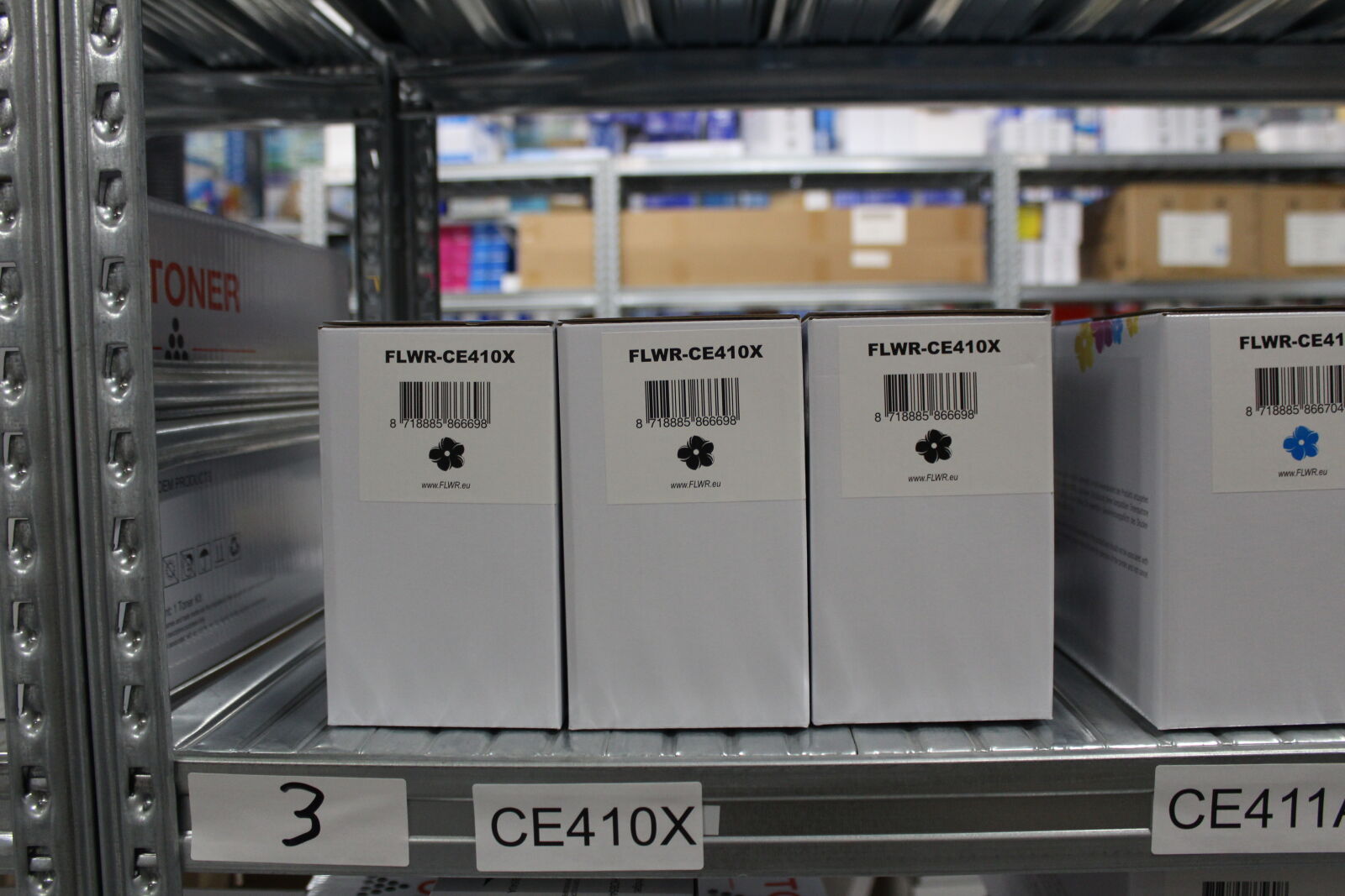 Canon EOS 1300D (EOS Rebel T6 / EOS Kiss X80) sample photo. Cartridge, printer, toner photography