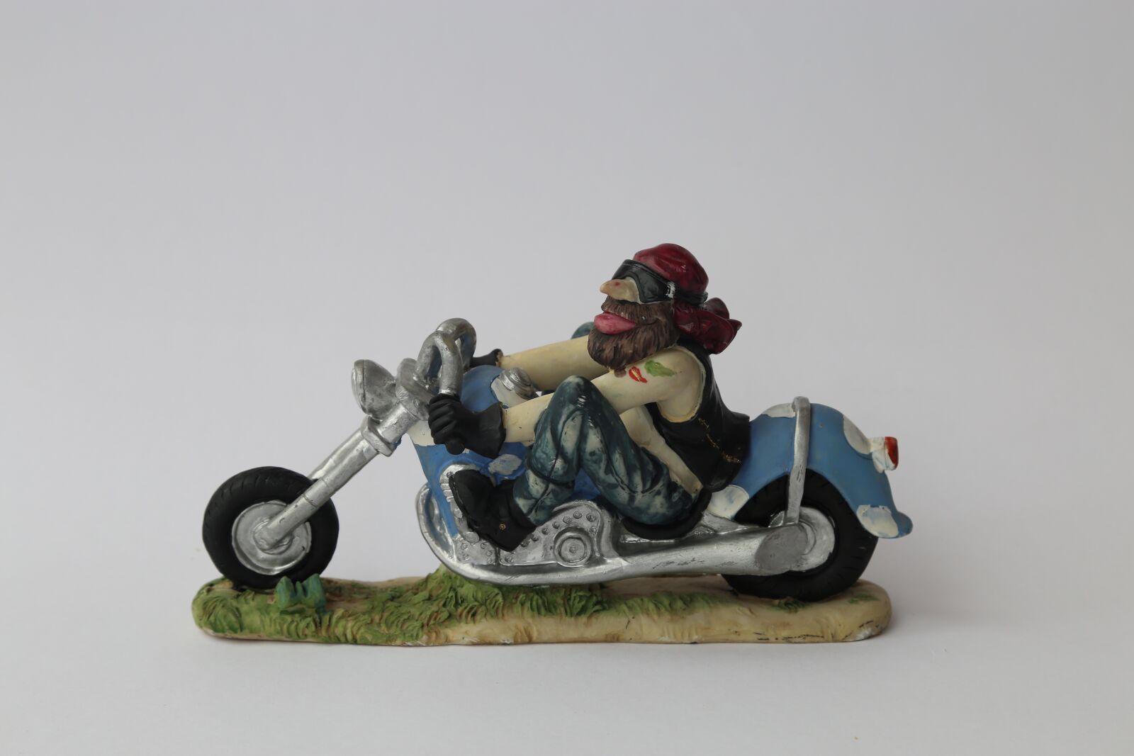 Canon EOS 6D + Canon EF 24-105mm F4L IS USM sample photo. Biker, figure, motorcycle photography