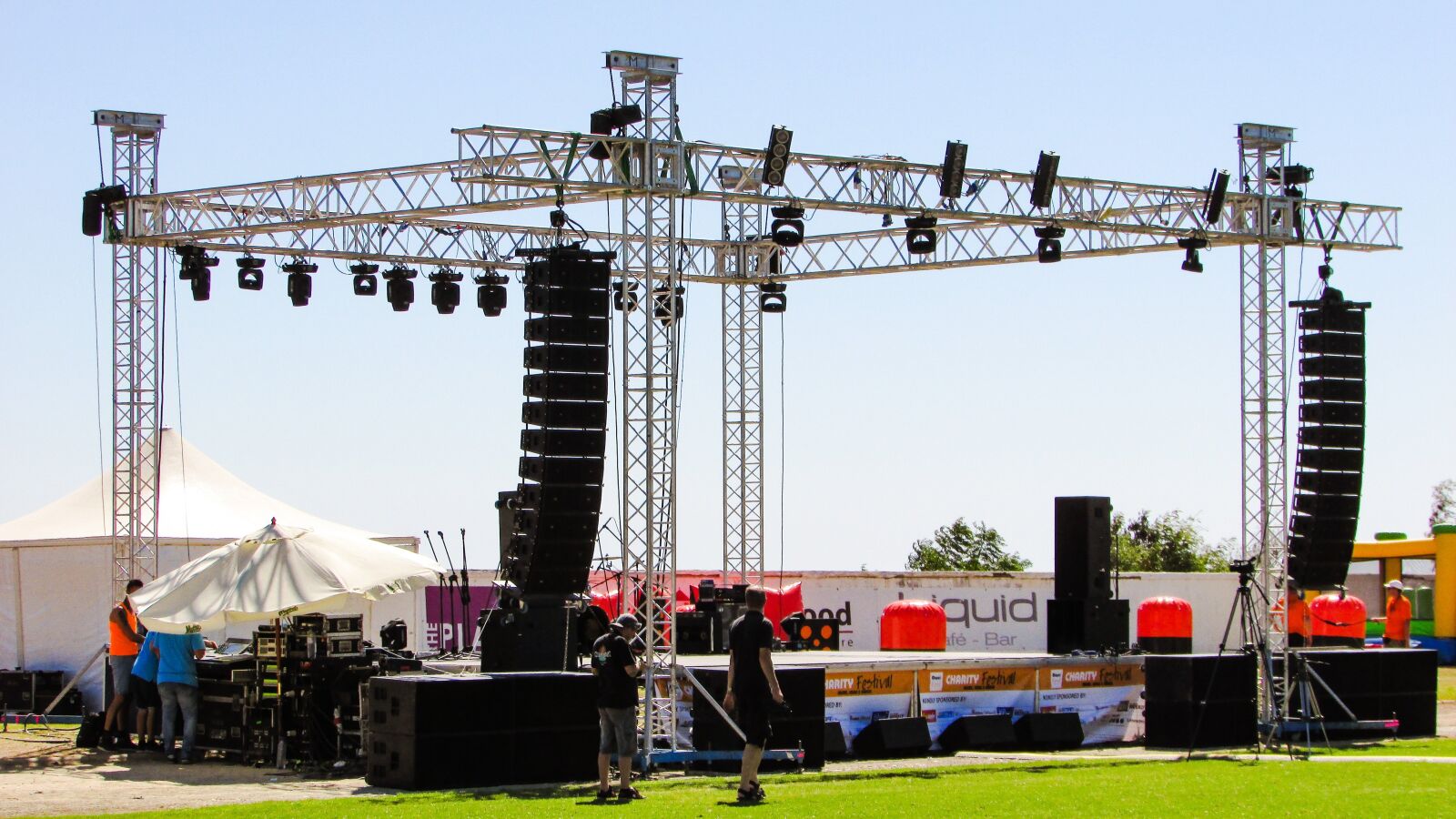 Canon PowerShot SX400 IS sample photo. Stage, concert, equipment photography