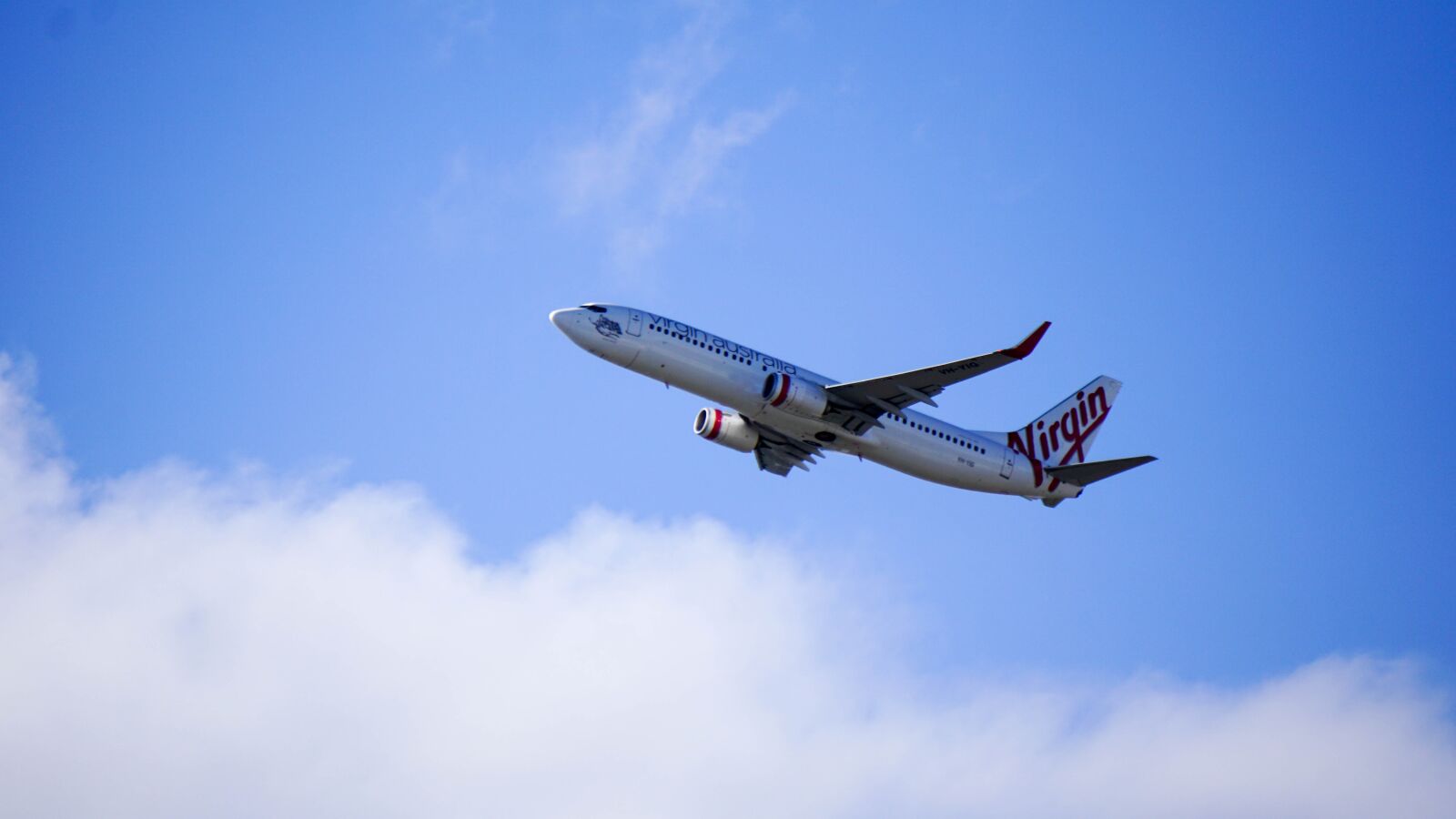 Sony a6000 sample photo. Virgin airlines, flying, flight photography