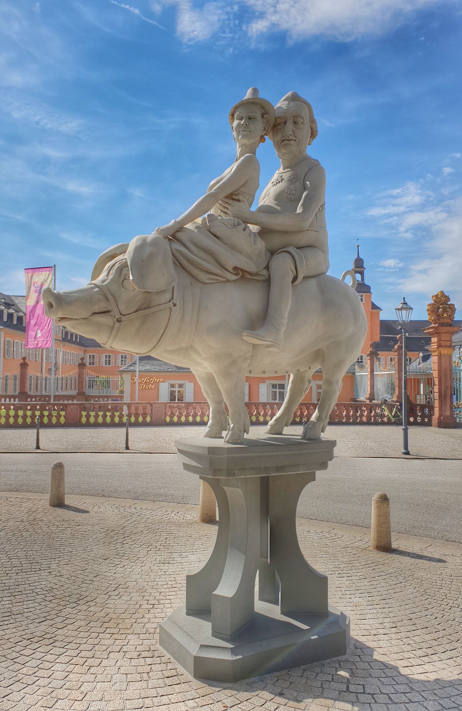 Samsung Galaxy S9 sample photo. Schwetzingen, castle, statue photography