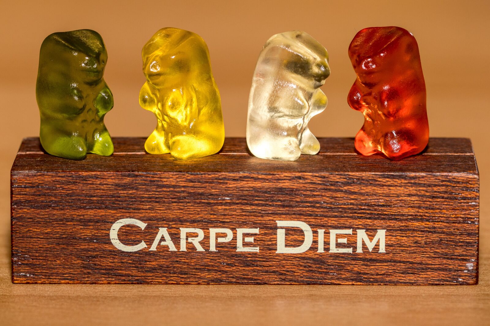Canon EF 100mm F2.8L Macro IS USM sample photo. Gummibärchen, candy, food photography