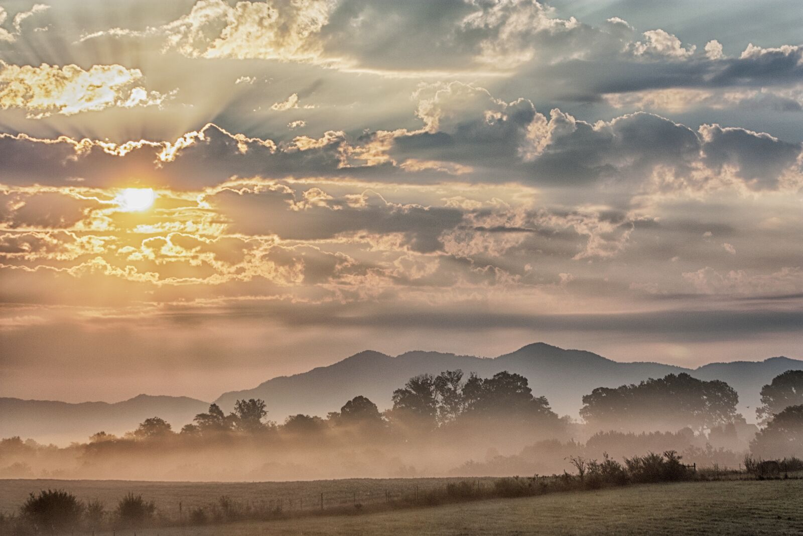 Canon EF75-300mm f/4-5.6 sample photo. Clouds, morning, sunrise photography