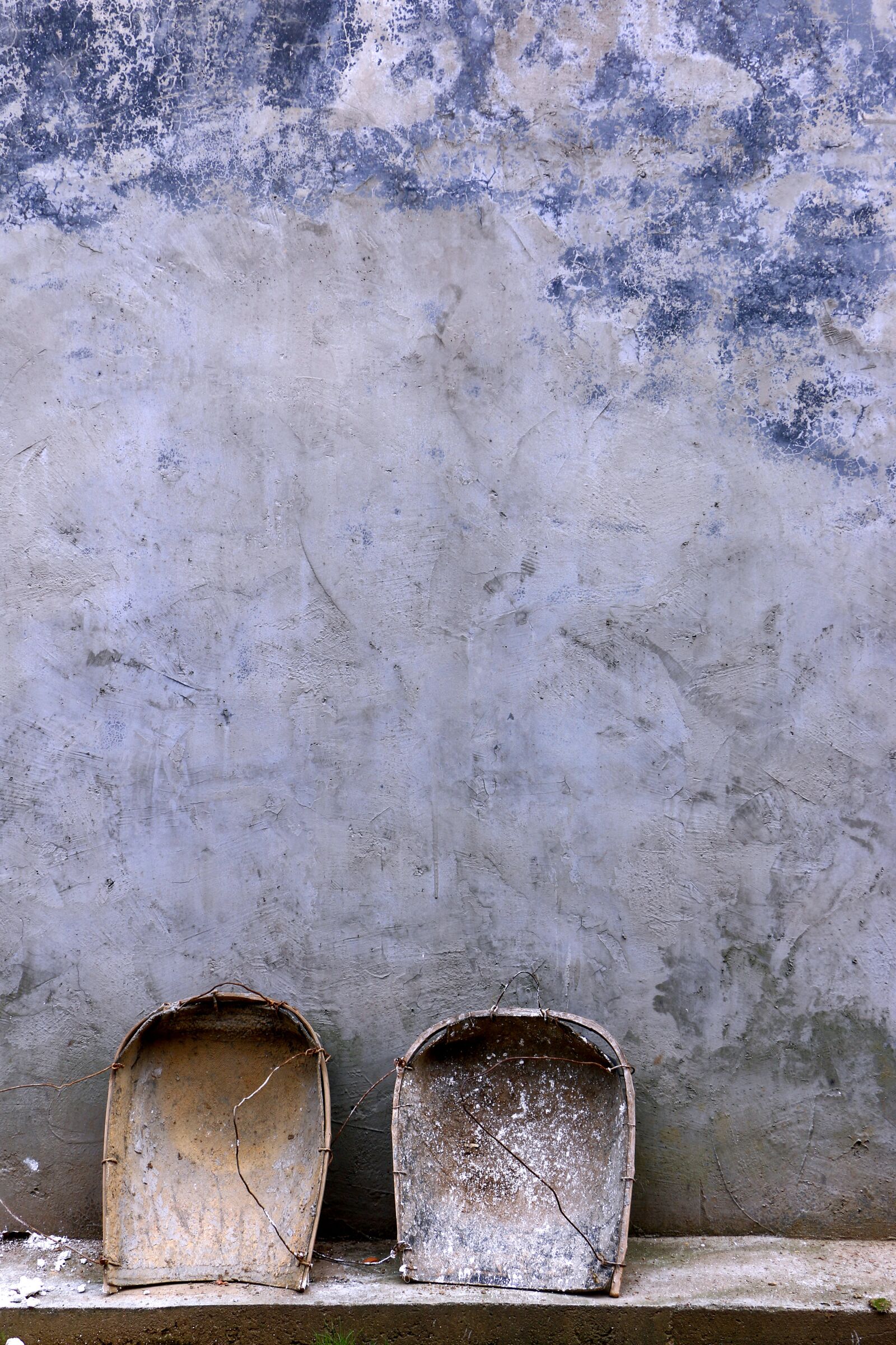 Canon EOS 70D sample photo. Dustpan, in rural areas photography