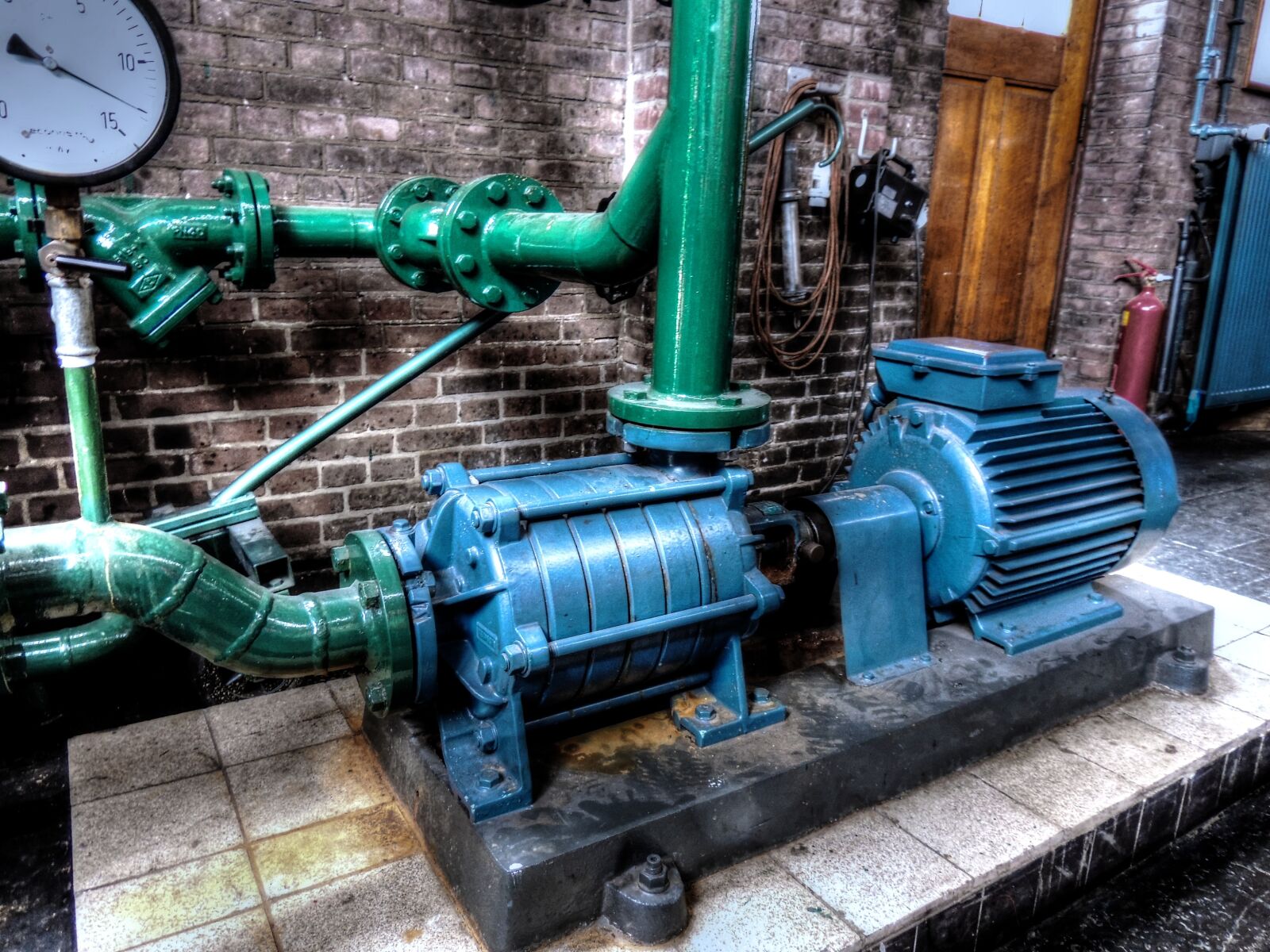 Nikon Coolpix P510 sample photo. Pump, centrifugal pump, industry photography
